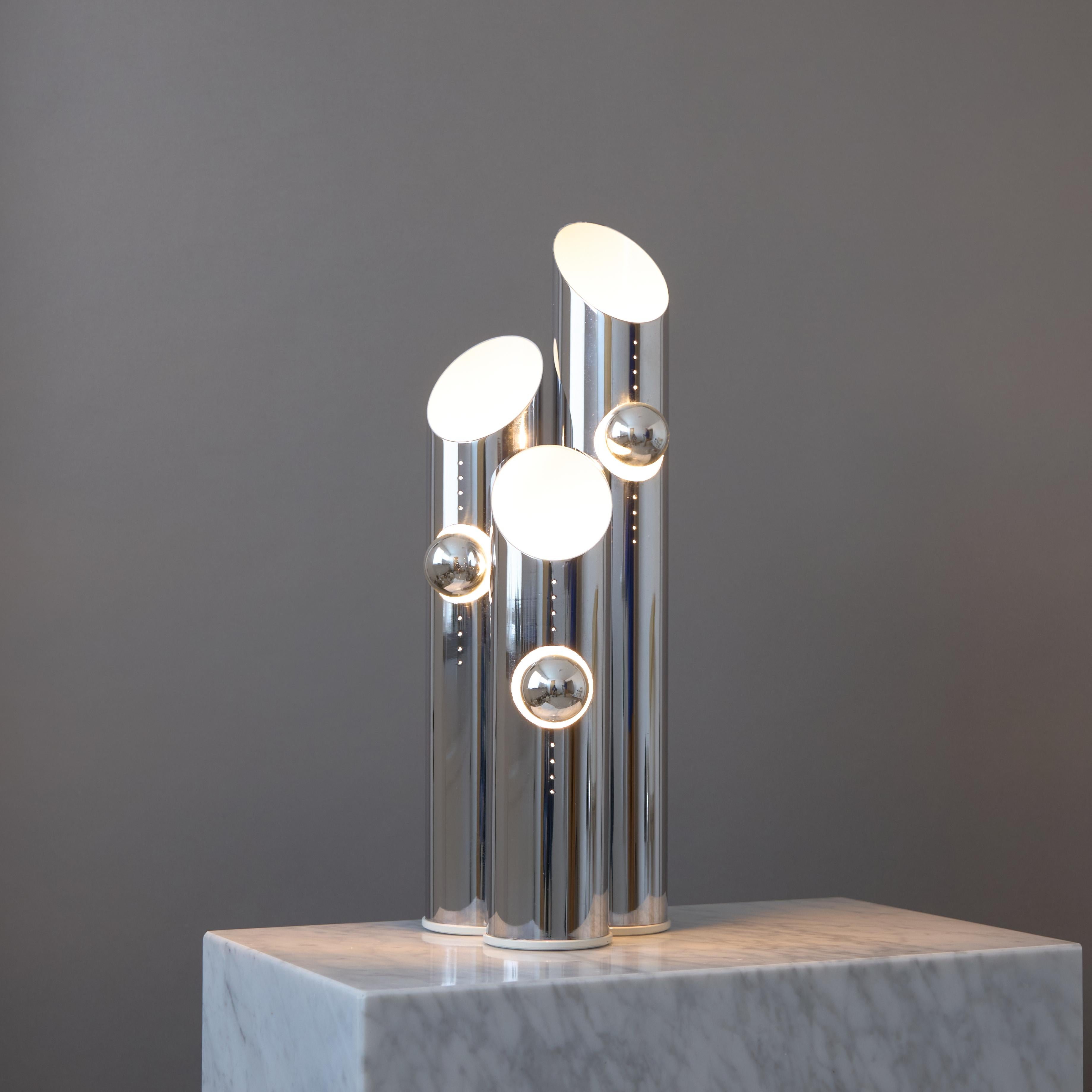 Acier inoxydable Lampe de table italienne Space and Chrome du milieu du siècle par Oma Padova, Italie, années 1970 en vente