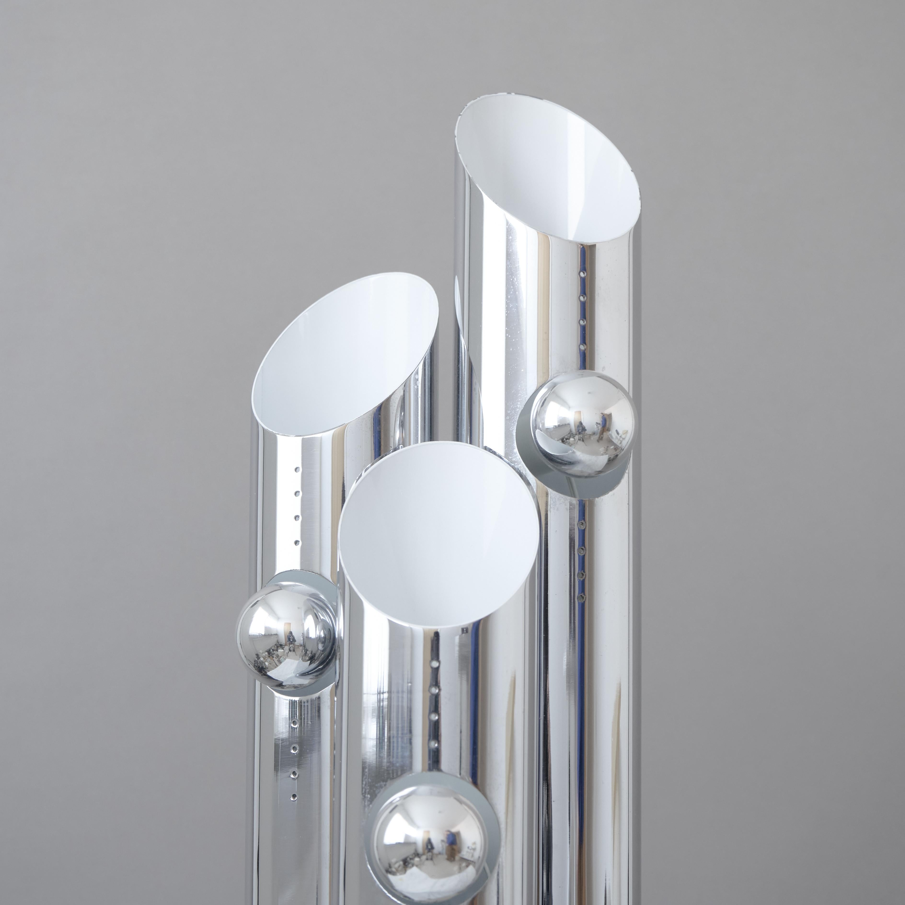 Lampe de table italienne Space and Chrome du milieu du siècle par Oma Padova, Italie, années 1970 en vente 3