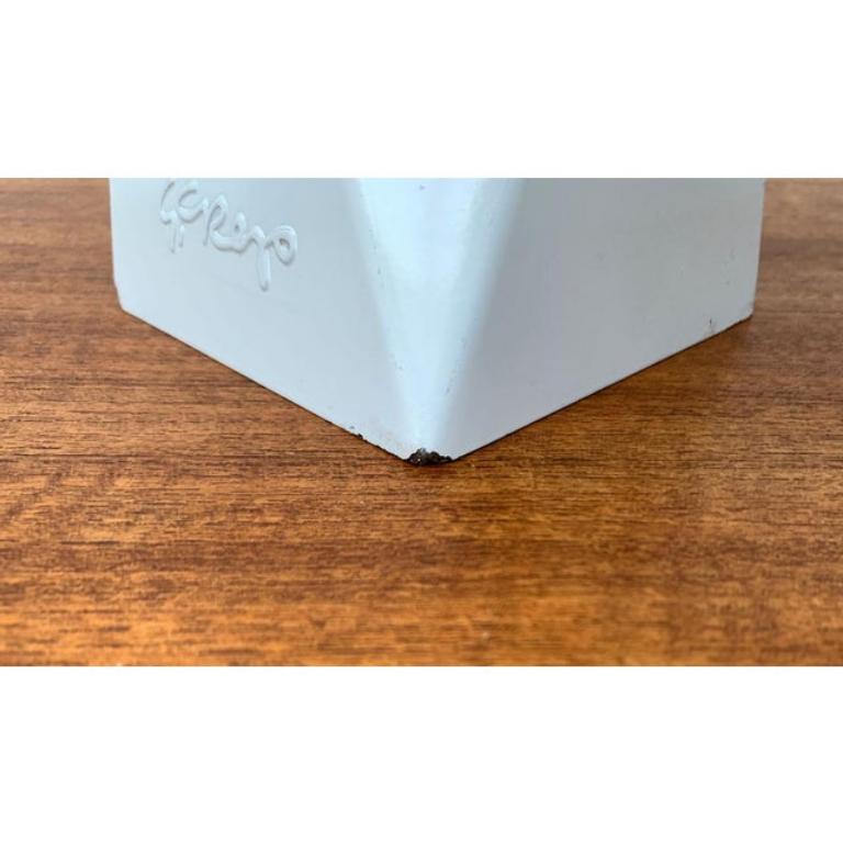 Mid-Century Space Age Italian Minimalist Tole Table Lamp by G. Grego, 1960s For Sale 4