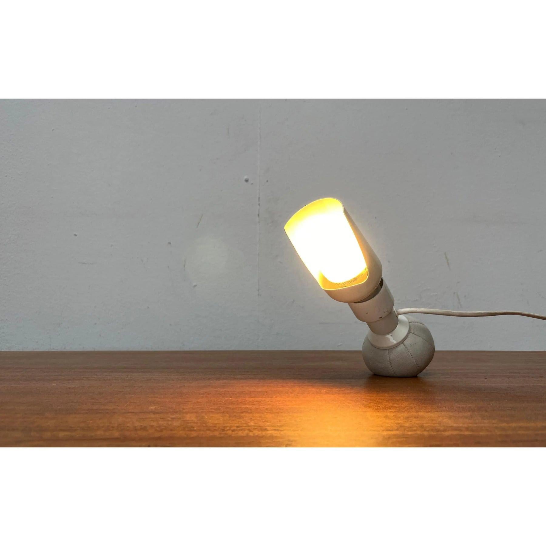 Metallo Lampada da tavolo italiana Model 600/P di Gino Sarfatti, 1960 in vendita
