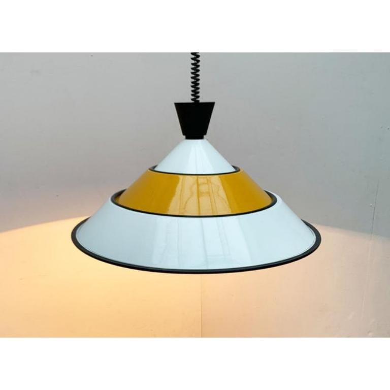 Italiano Lampada a sospensione italiana di metà secolo in stile Space AGE, anni '60 in vendita