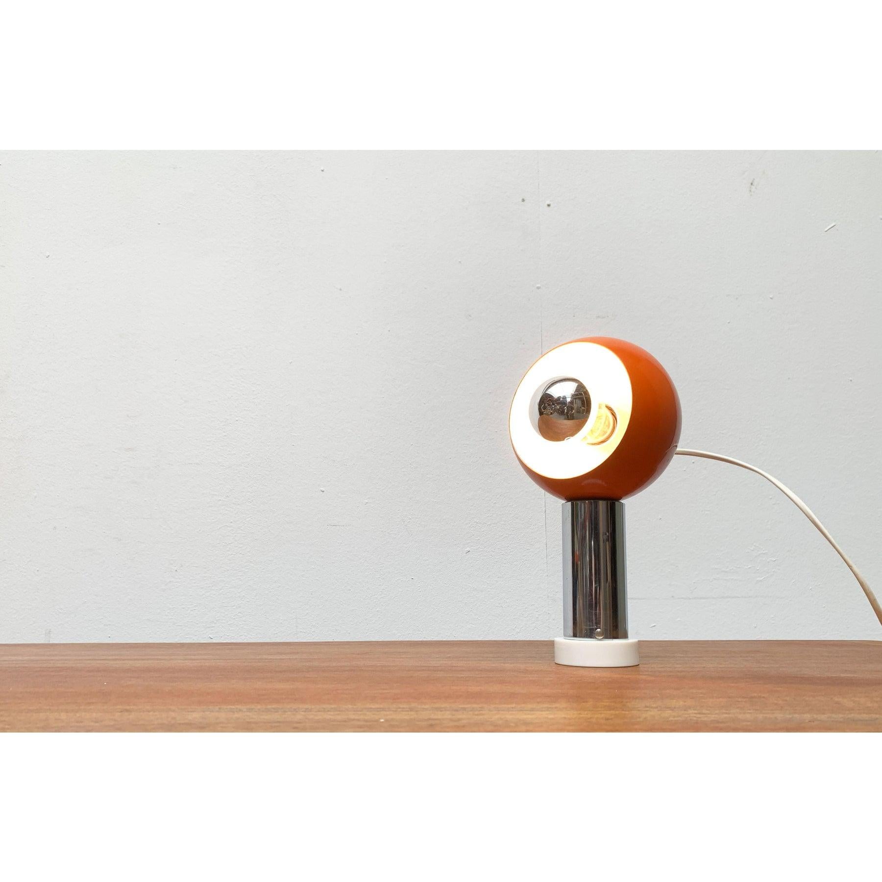 Mid-Century Space Age Magnet Clamp Table or Shelf Lamp, 1960s In Excellent Condition For Sale In Hamburg, DE