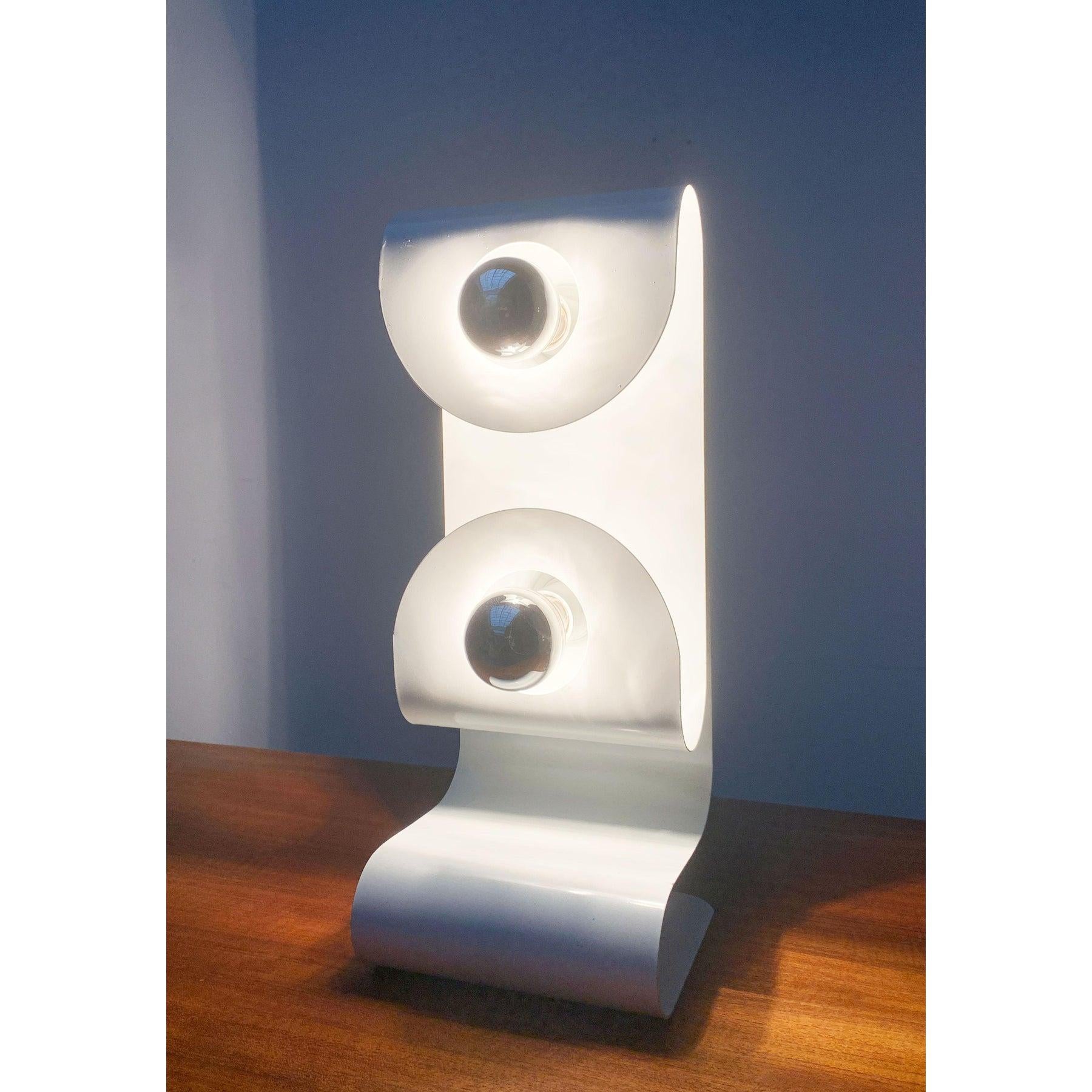 Lampe à poser en métal du milieu du siècle A Space en vente 4