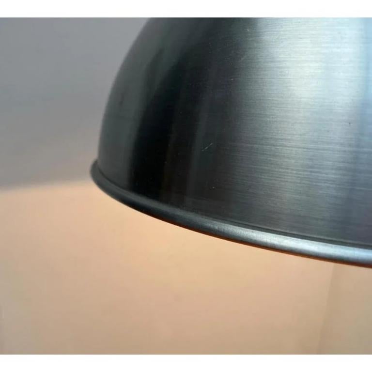 Lampada a sospensione minimalista in alluminio di metà secolo A Space AGE, anni '60 in vendita 6