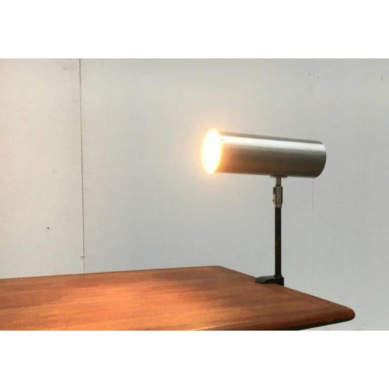 Mid-Century Space Age Minimalist Clamp Table or Shelf Lamp, 1960s In Excellent Condition For Sale In Hamburg, DE