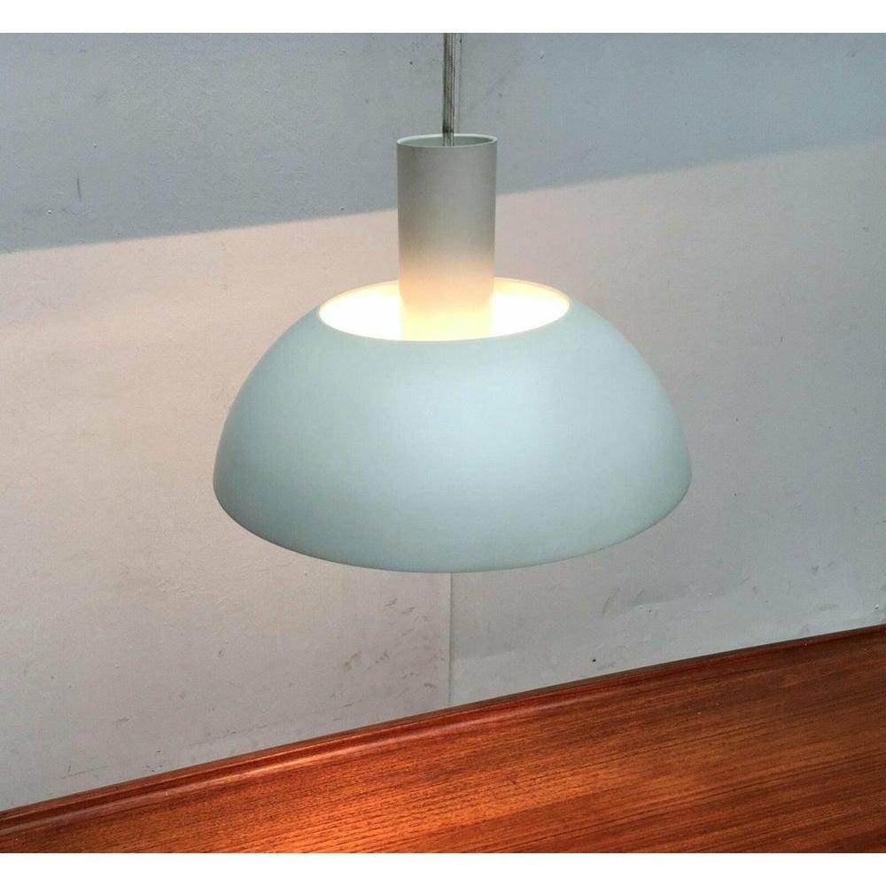 XX secolo Lampada a sospensione danese minimalista di metà secolo di A Space, Focus, anni '60 in vendita