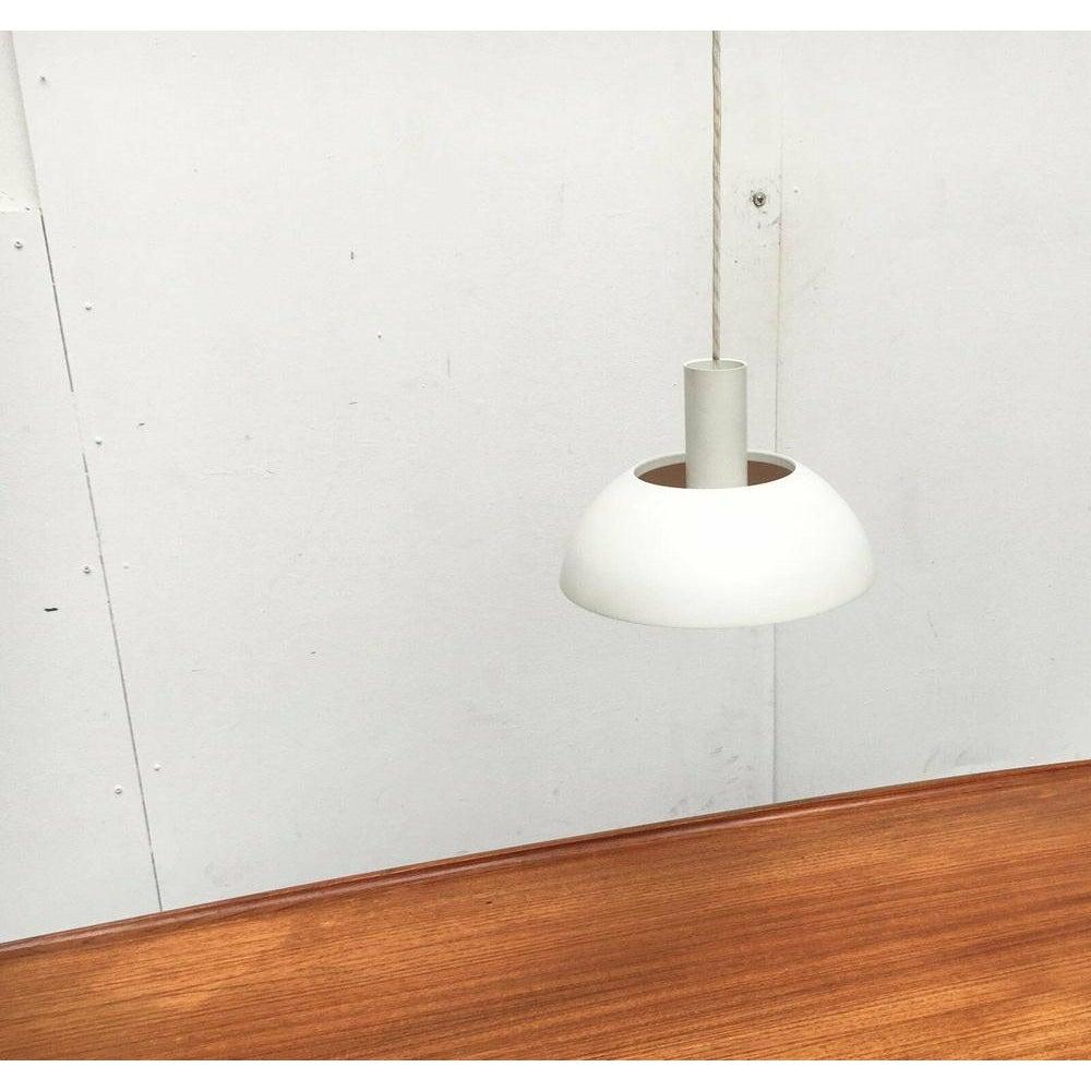 Lampada a sospensione danese minimalista di metà secolo di A Space, Focus, anni '60 in vendita 1