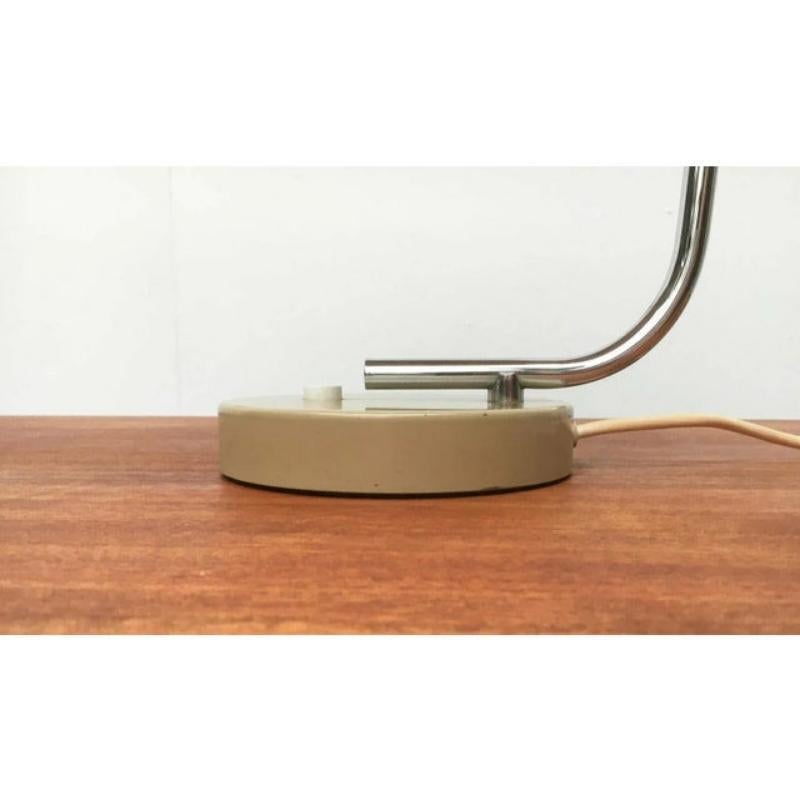 Mid-Century Modern Lampe de table allemande minimaliste de l'ère spatiale du milieu du siècle dernier de Hustadt Leuchten, années 1960 en vente