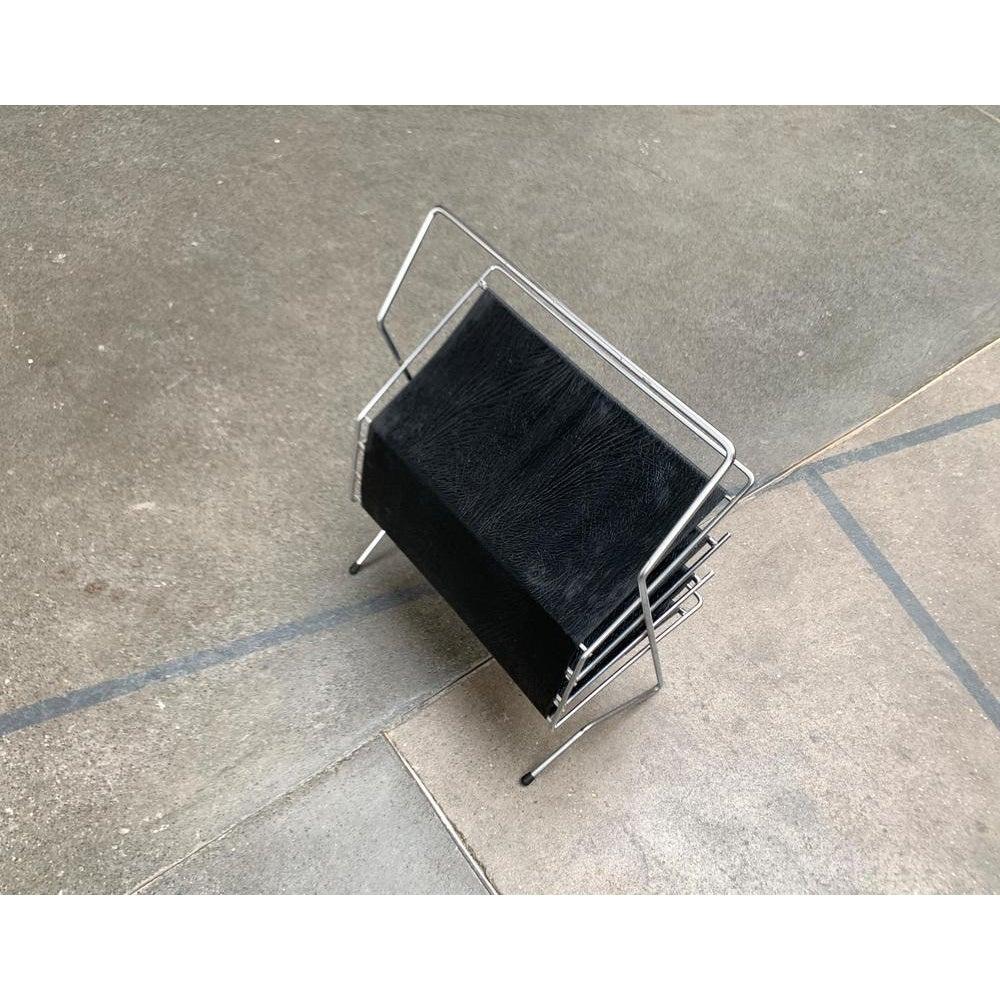 Mid-Century Space Age Minimalist Magazine Rack, 1960s For Sale 3