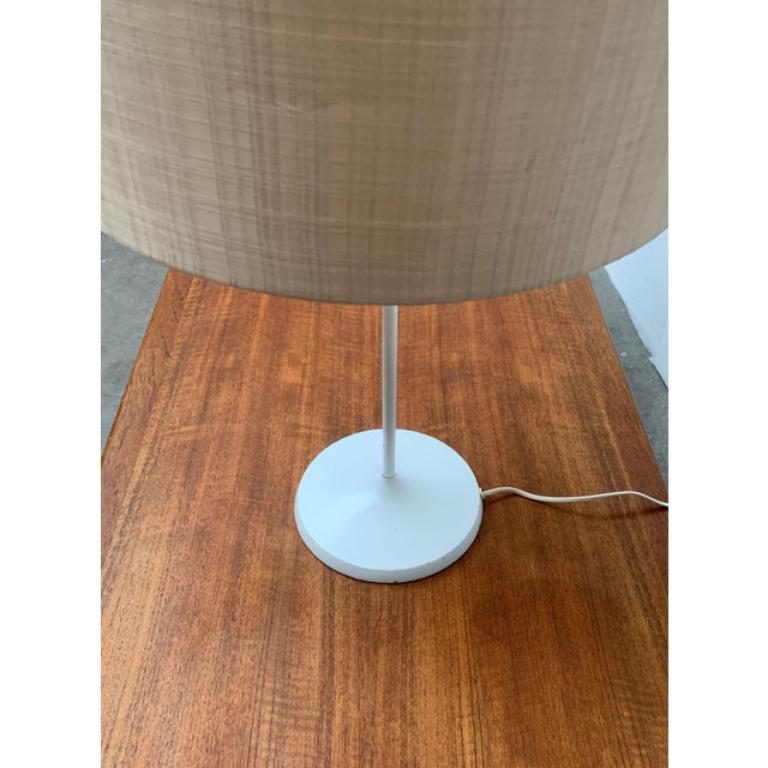 20ième siècle Lampe de table minimaliste du milieu du siècle A Space en vente