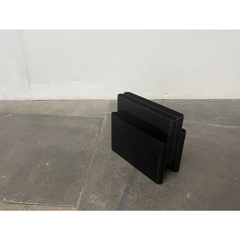 Plastic Mid-Century Space Age Model 4676 Magazine Holder by Giotto Stoppino, 1970s For Sale