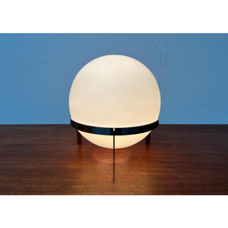 Mid-Century Space Age Model Luna Tripod Globe Table Lamp, 1960s In Excellent Condition For Sale In Hamburg, DE