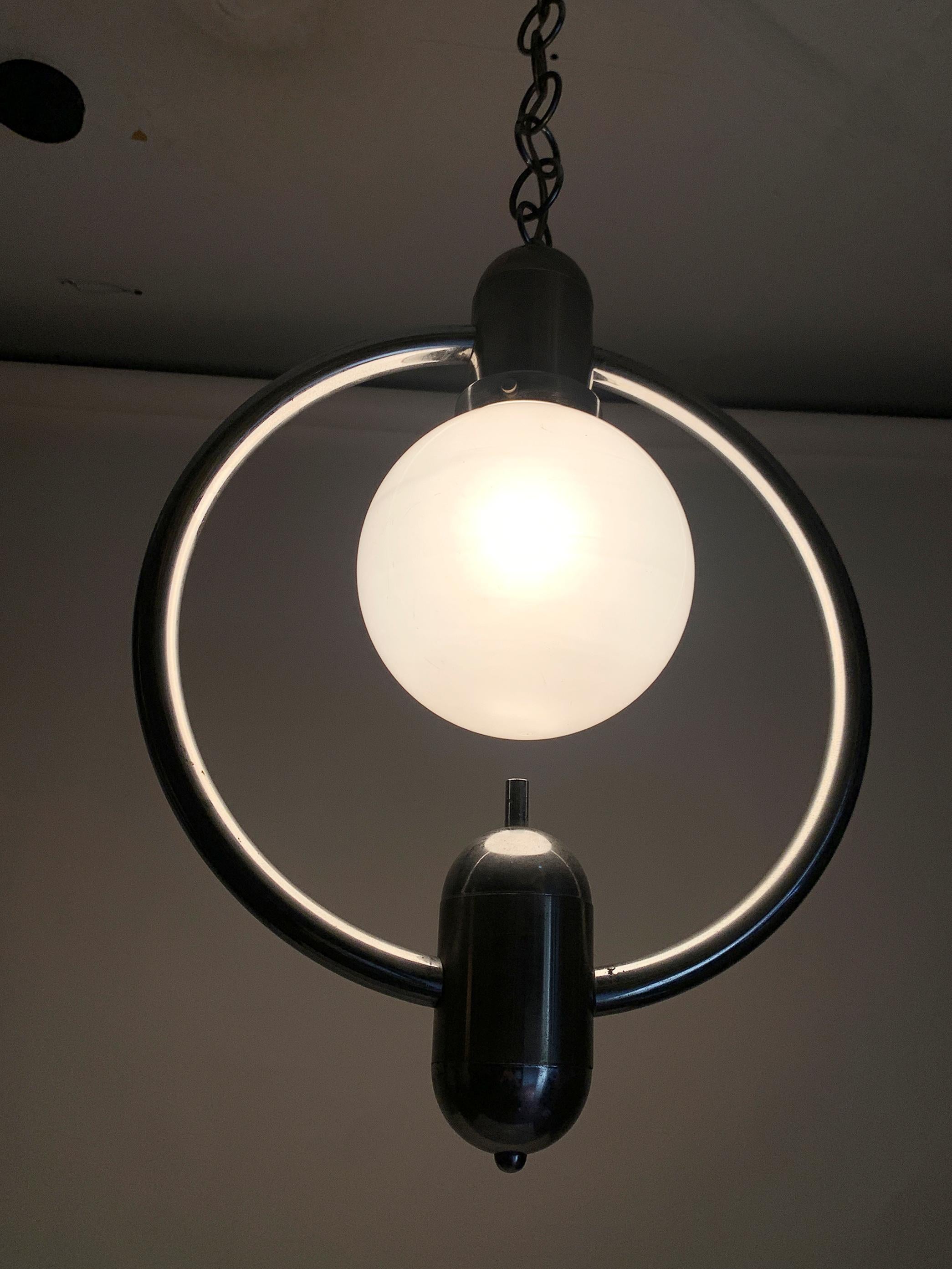 Modernistische Mid-Century-Pendelleuchte aus dem Space Age, ca. 1930er Jahre im Angebot 4