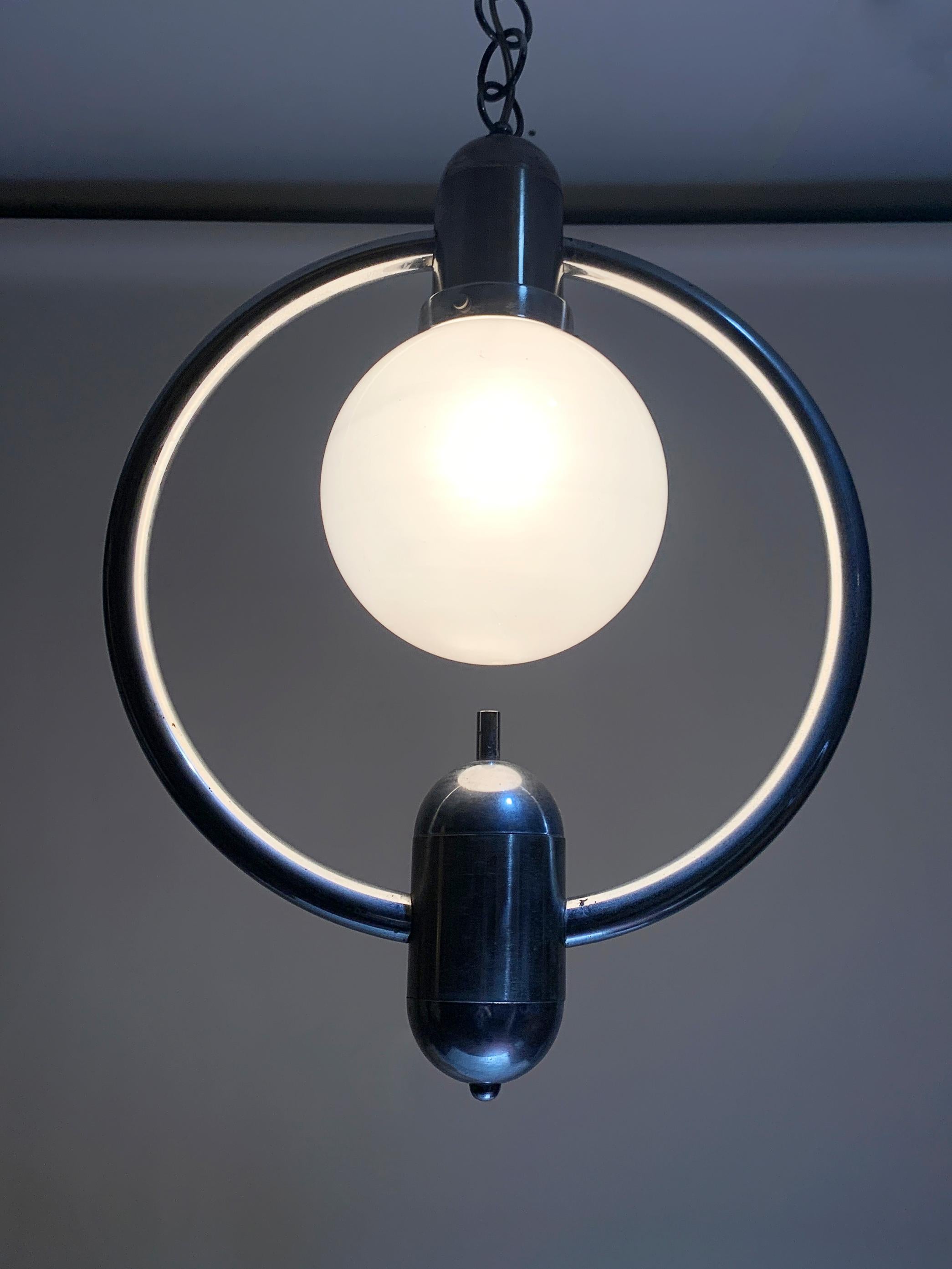 Modernistische Mid-Century-Pendelleuchte aus dem Space Age, ca. 1930er Jahre im Angebot 7
