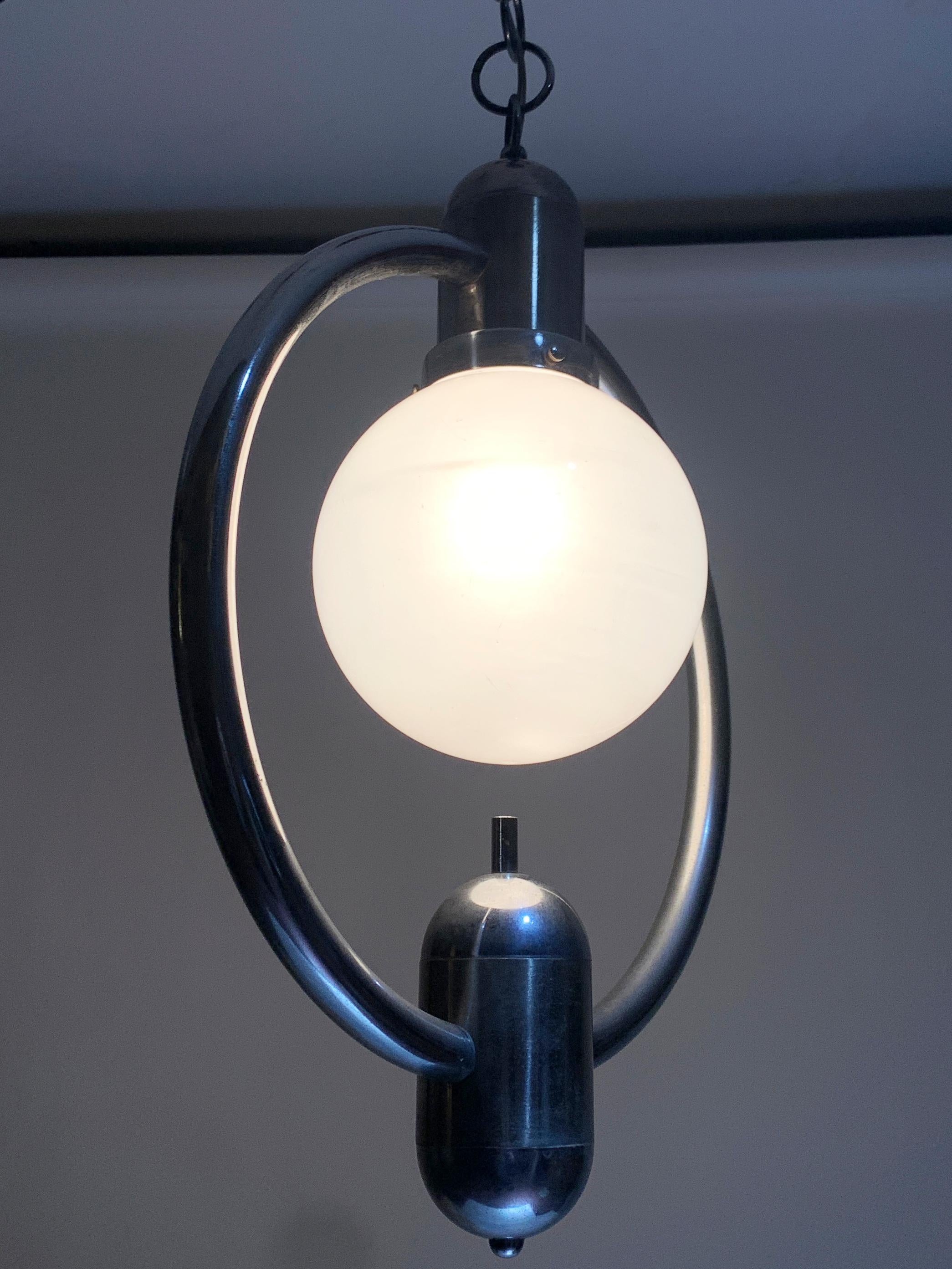 Modernistische Mid-Century-Pendelleuchte aus dem Space Age, ca. 1930er Jahre im Angebot 8