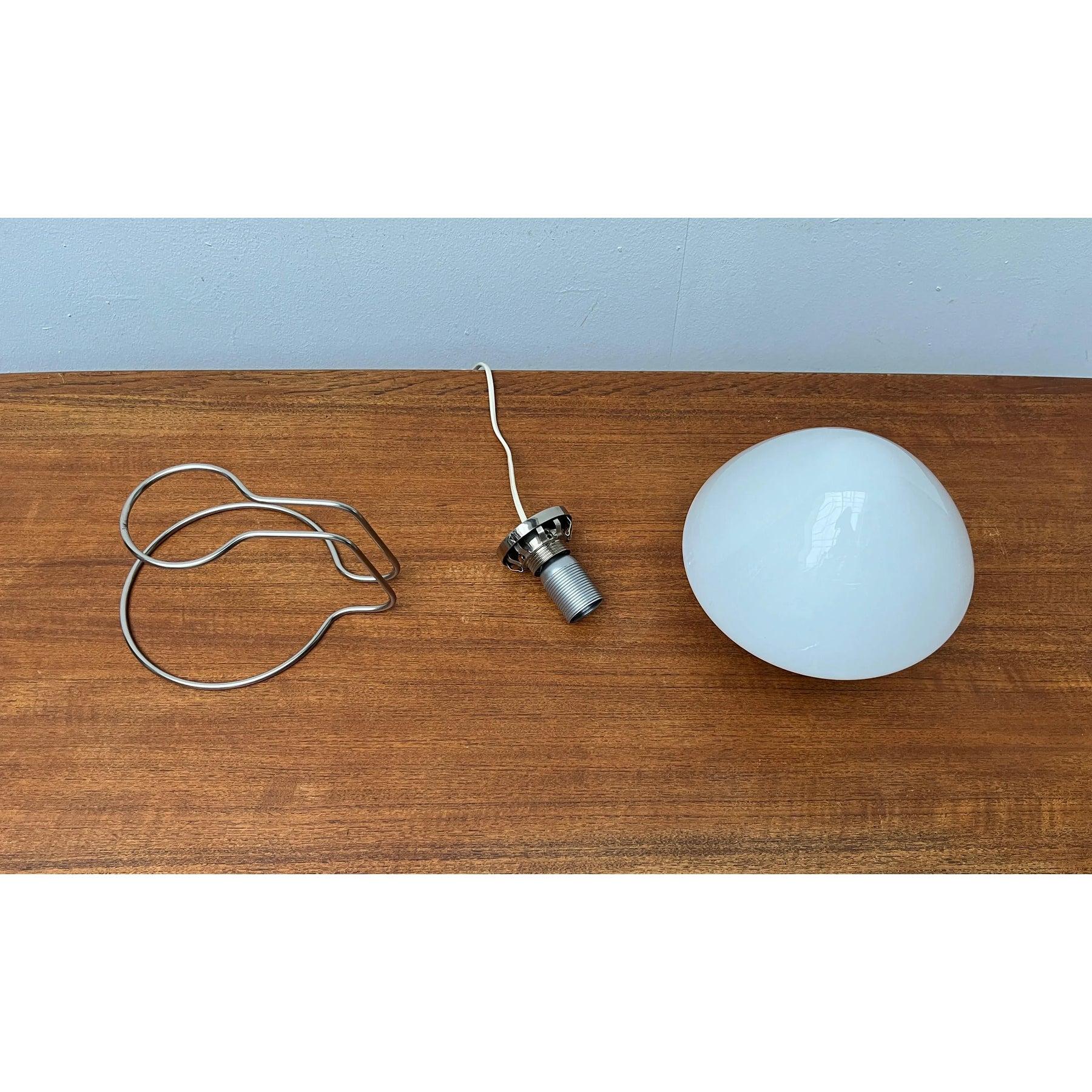 Lampe de table en verre en forme de champignon de l'A Space du milieu du siècle dernier, années 1960 en vente 5