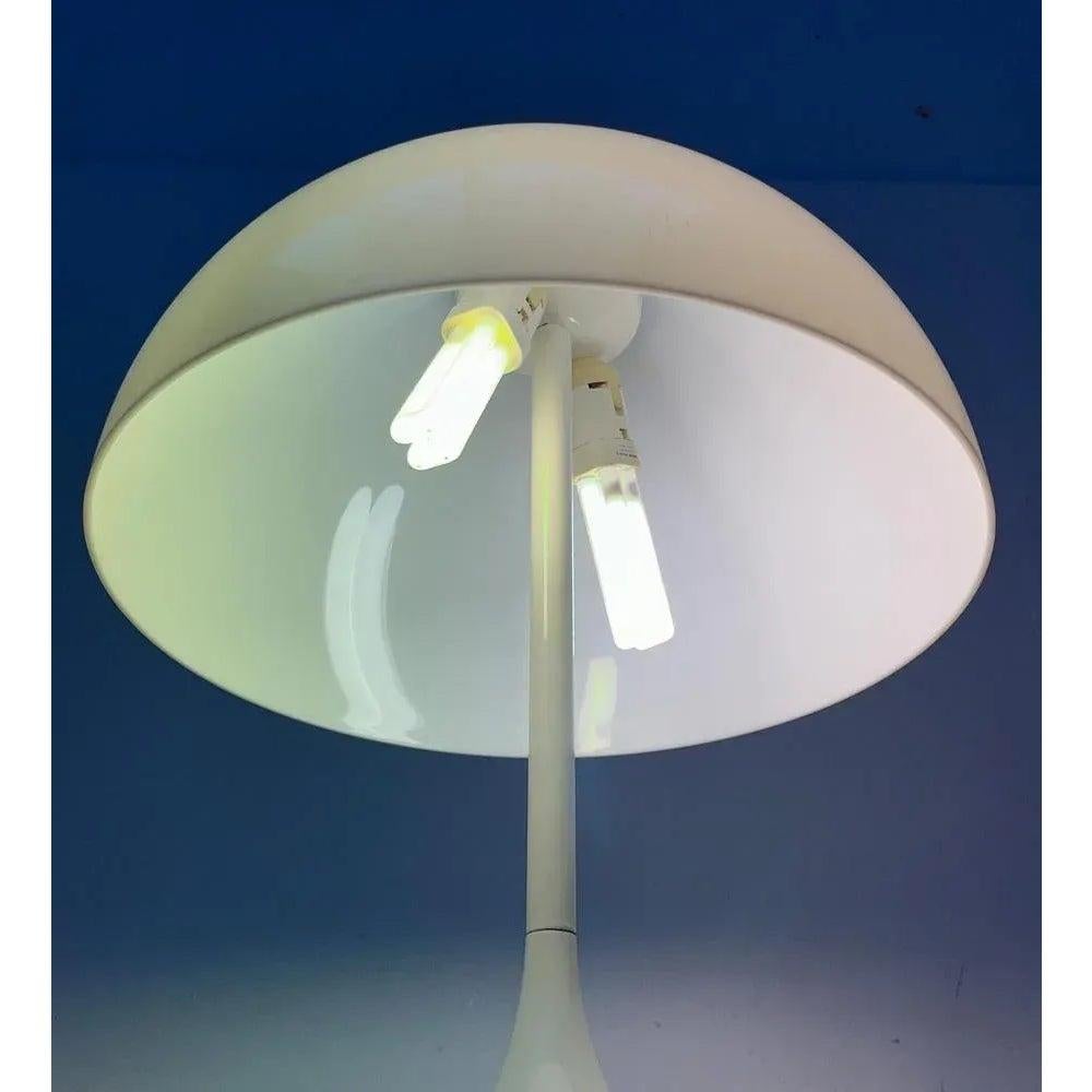 Lampe de table du milieu du siècle A Space Style Panthella de Böhmer Leuchten, Allemagne en vente 3