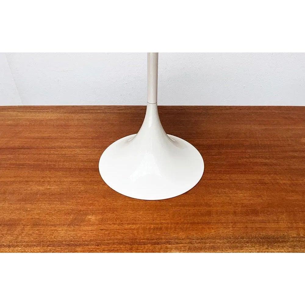 Lampe de table du milieu du siècle A Space Style Panthella de Böhmer Leuchten, Allemagne en vente 5