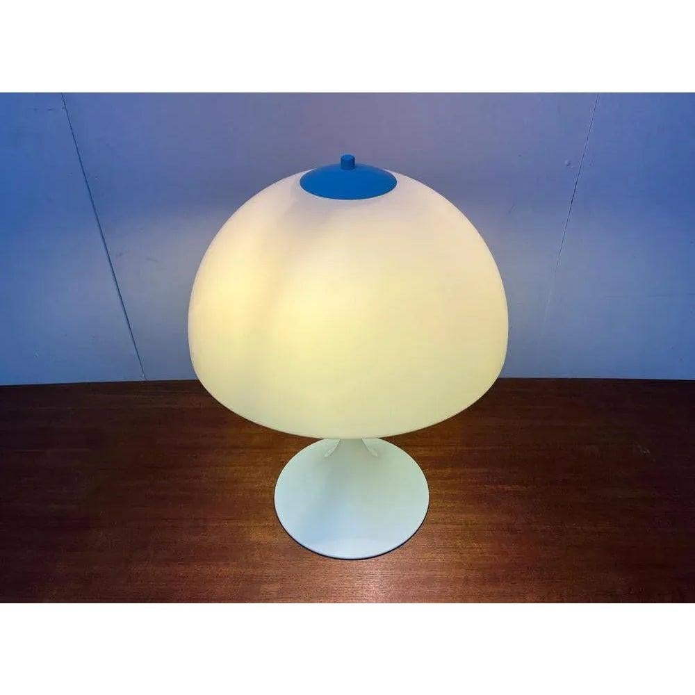 Allemand Lampe de table du milieu du siècle A Space Style Panthella de Böhmer Leuchten, Allemagne en vente