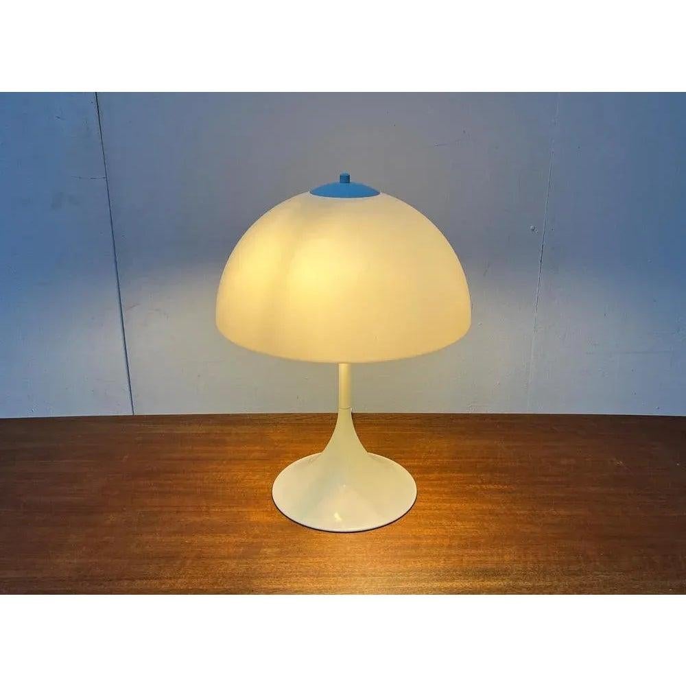 Métal Lampe de table du milieu du siècle A Space Style Panthella de Böhmer Leuchten, Allemagne en vente
