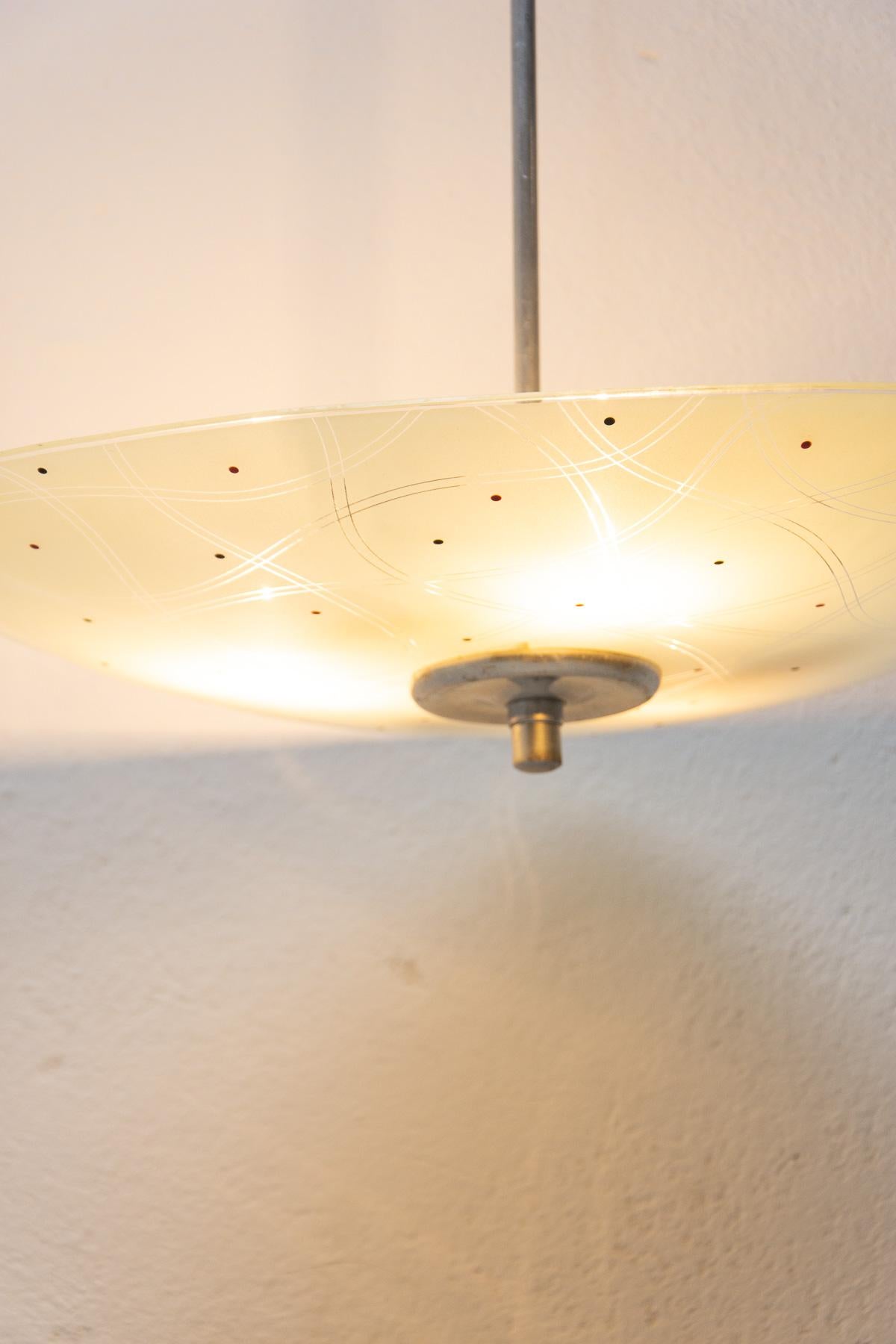 Pendentif de l'ère spatiale du milieu du siècle, années 1960, Tchécoslovaquie en vente 4