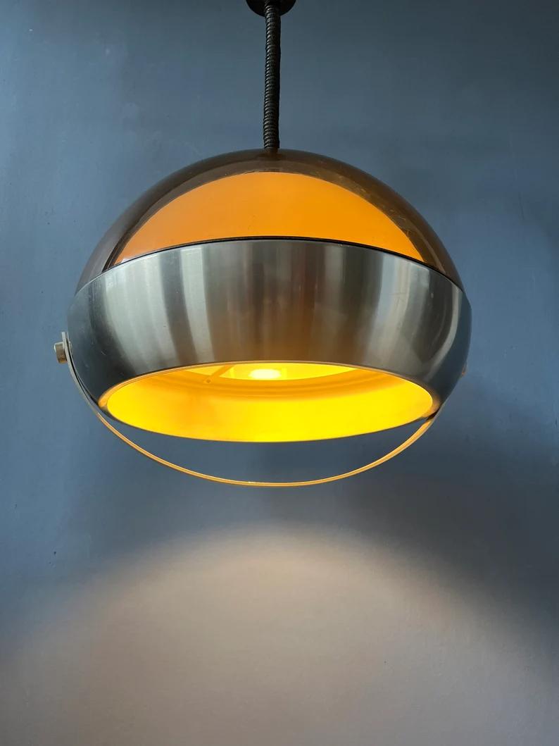 Mid Century Space Age Pendant Light- Lakro Pendant Lamp, 70s Rise and Fall Lamp In Good Condition For Sale In ROTTERDAM, ZH