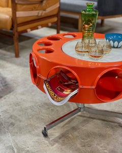 Table de bar rotobar de l'ère spatiale du milieu du siècle dernier par Curver