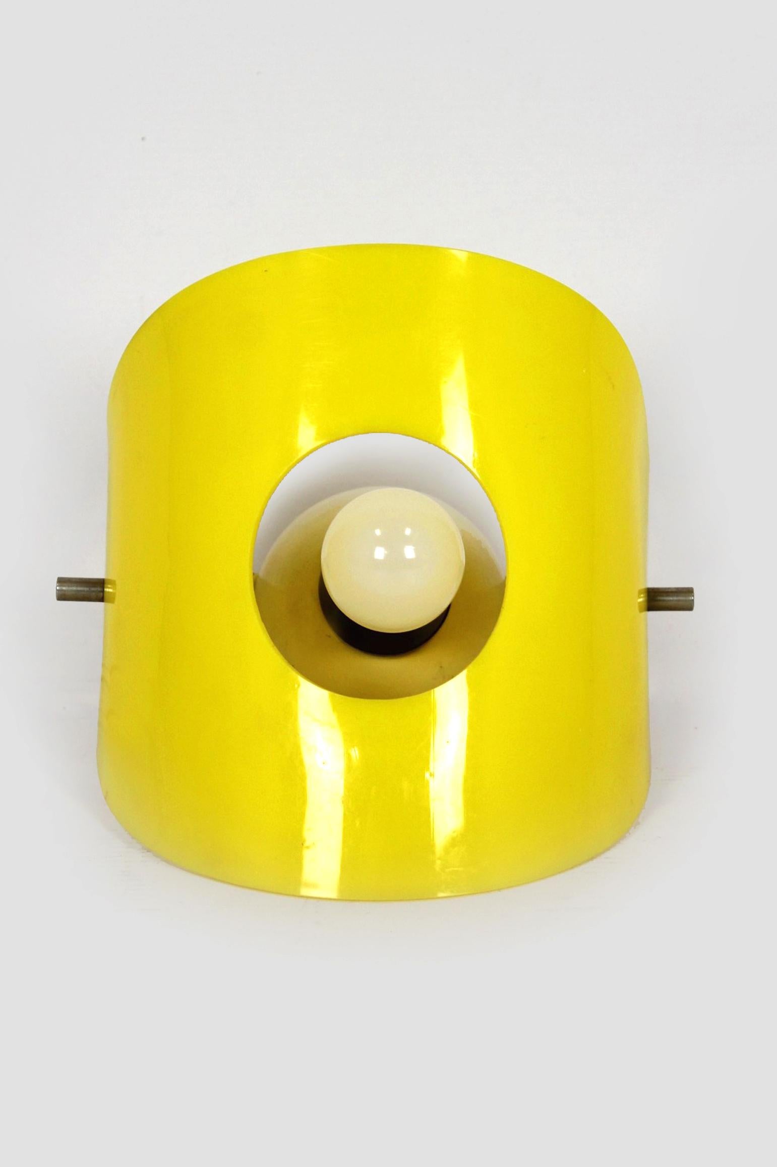 This space age style wall lamp was produced in Poland in the 1960s by Polam Meos. Original, good condition, fully functional.
