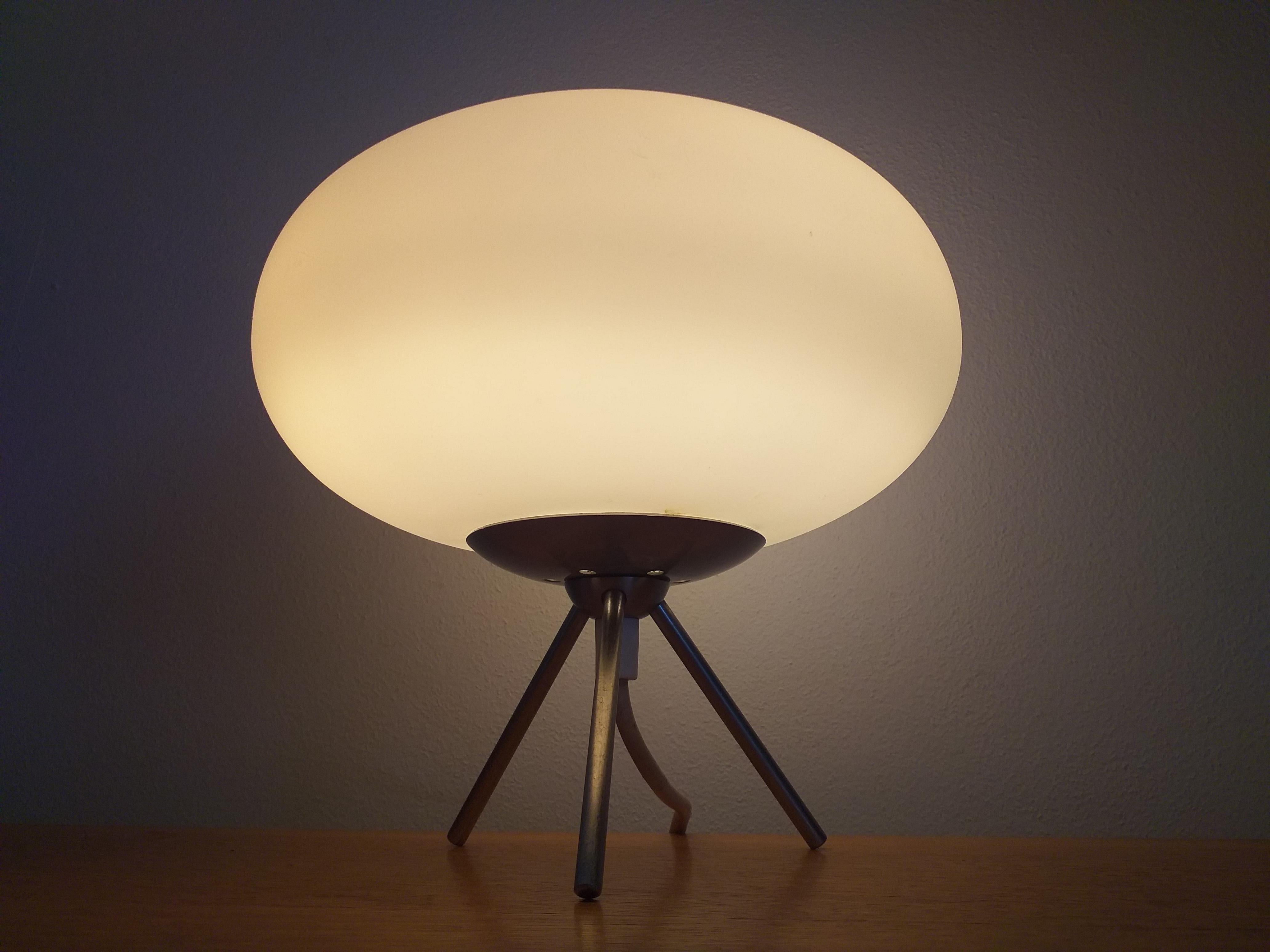 Midcentury Space Age Table Lamp, Italy, 1980s 5