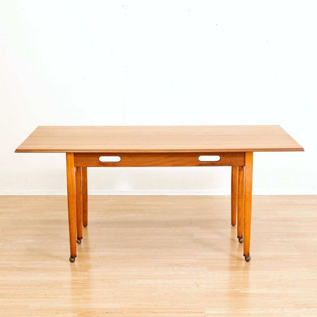 Mid Century Space Saving Dining Set and Credenza by Elliots of Newbury en vente 8