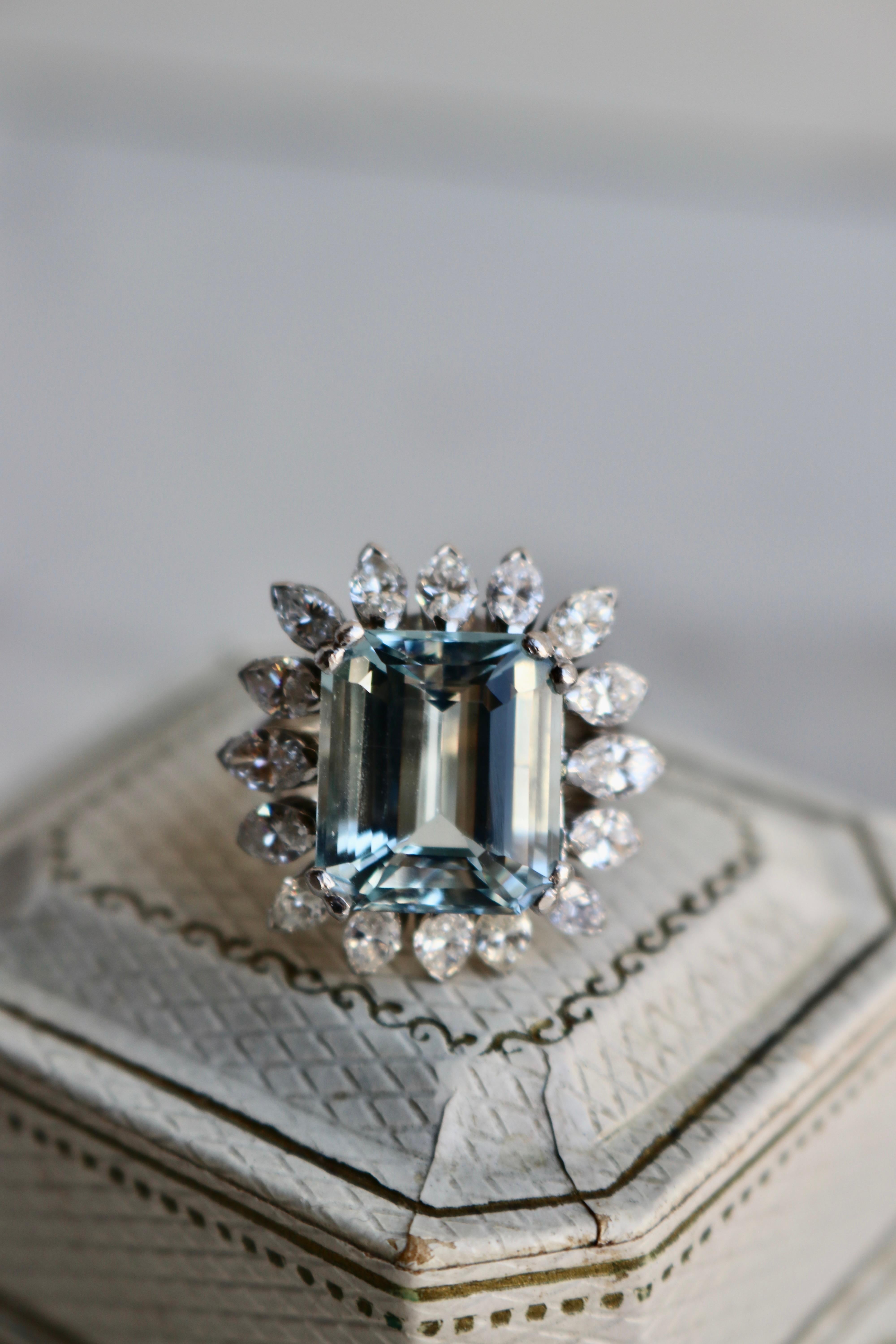 Mid Century Spanish Aquamarine and Diamond Platinum Cluster Cocktail Ring For Sale 1