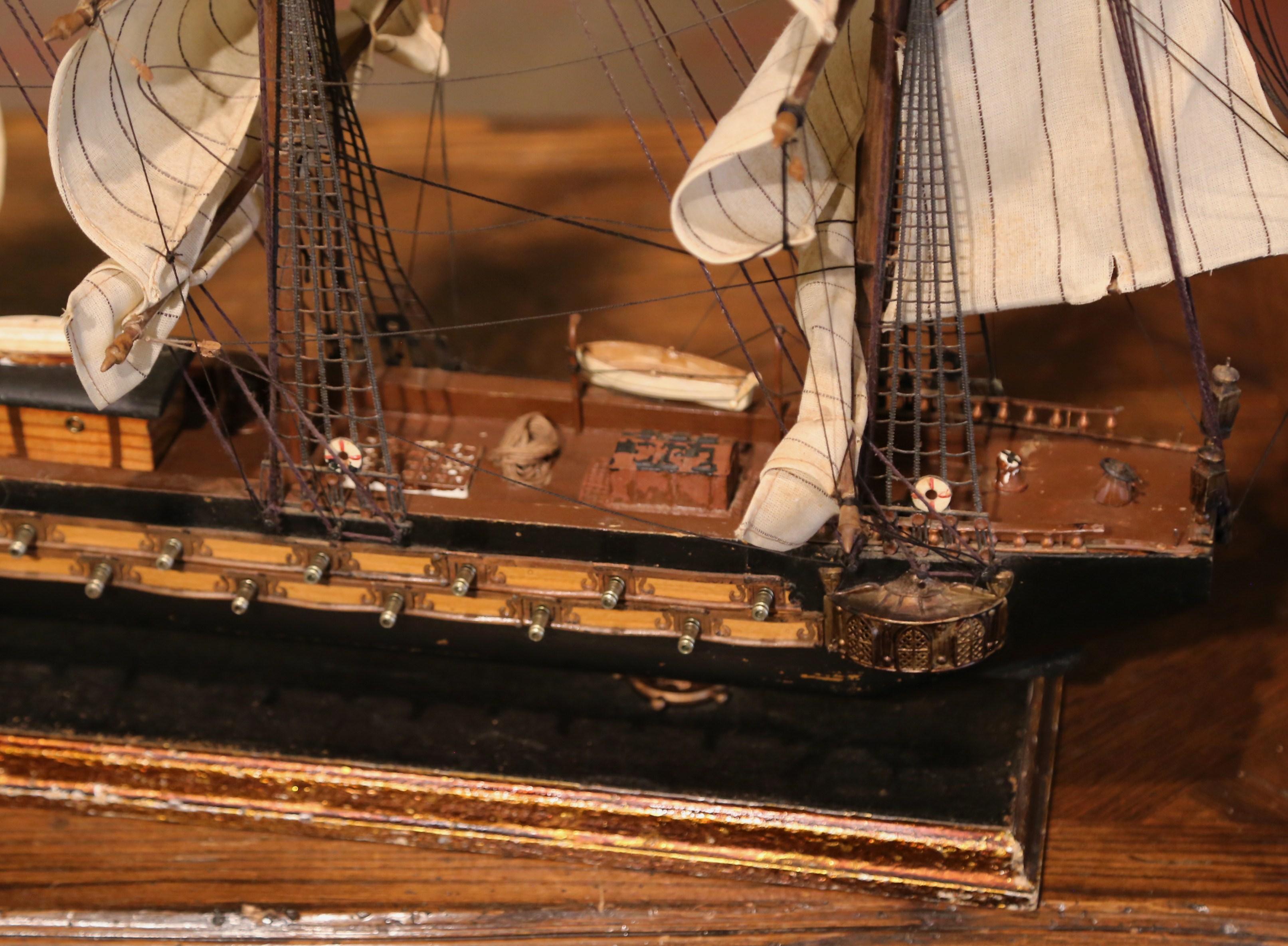 Modèle de bateau espagnol du milieu du siècle dernier sculpté de style Armada, la « Fragata Espanola », 1780 en vente 8