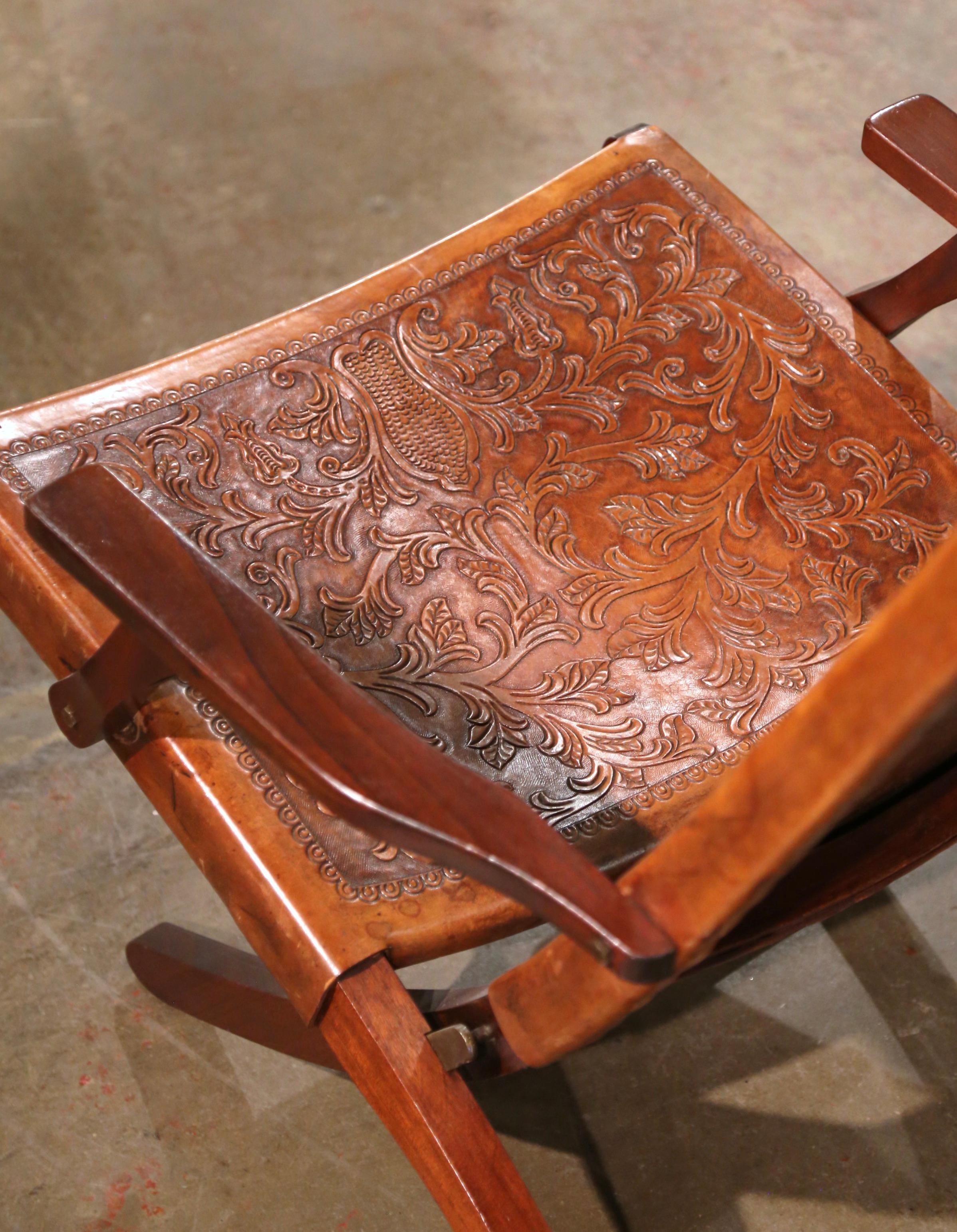 Mid-Century Spanish Carved Walnut Folding Chair with Original Embossed Leather For Sale 2