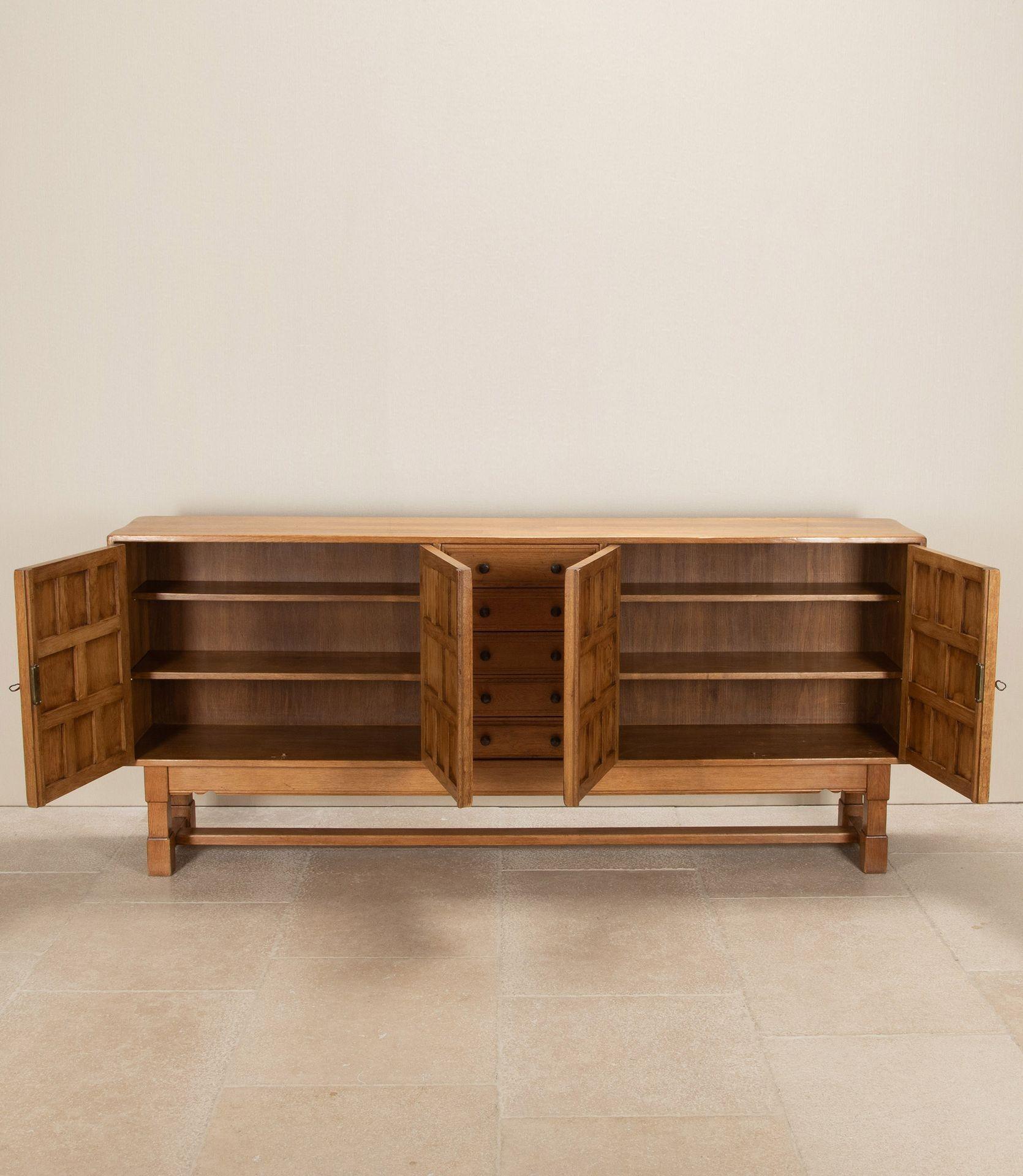Mid Century Spanish Geometric Brutalist Sideboard In Good Condition For Sale In Gloucestershire, GB