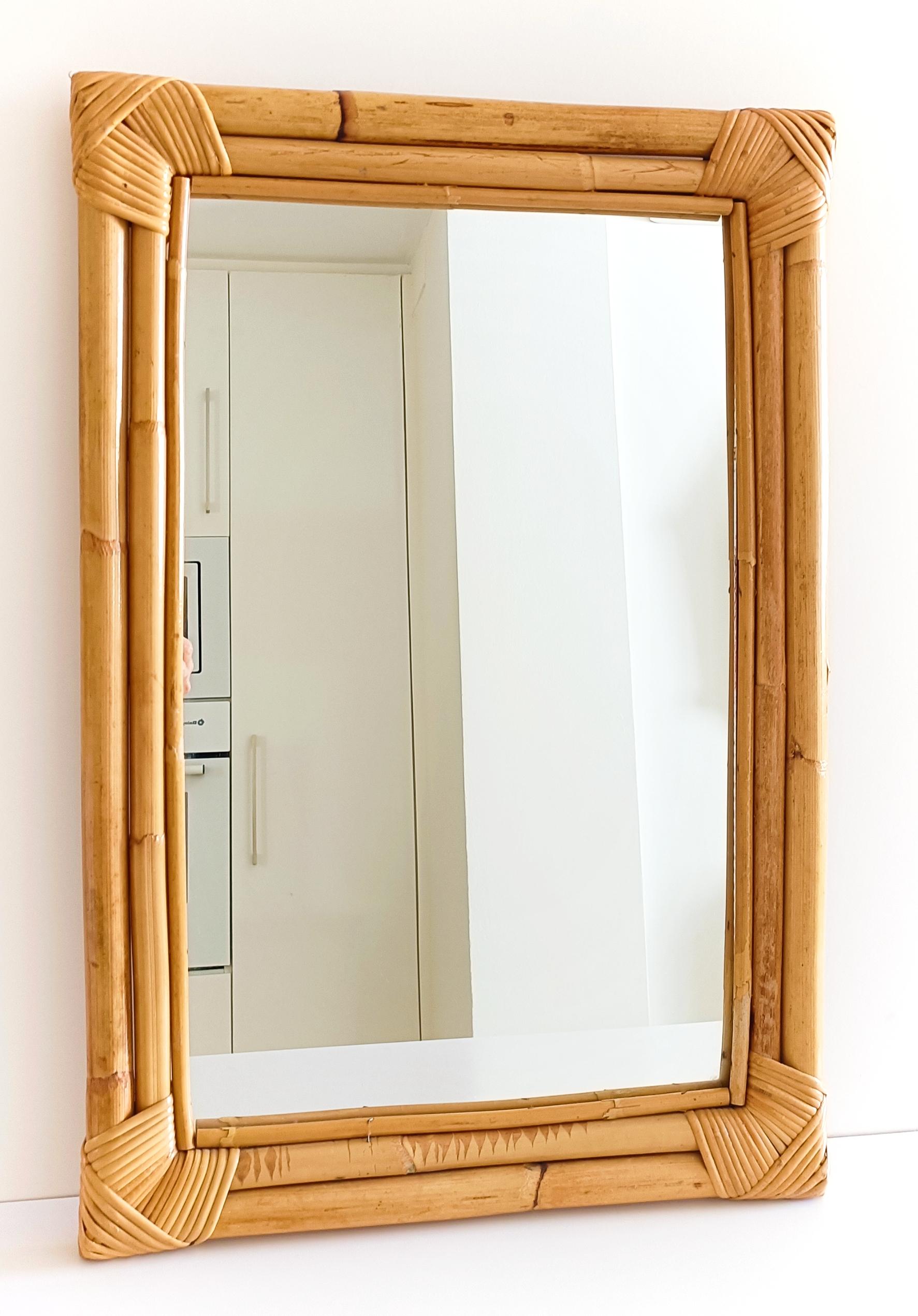 Mid Century Bamboo and Rattan Handmade Wall Mirror, Spain, 1960s 3