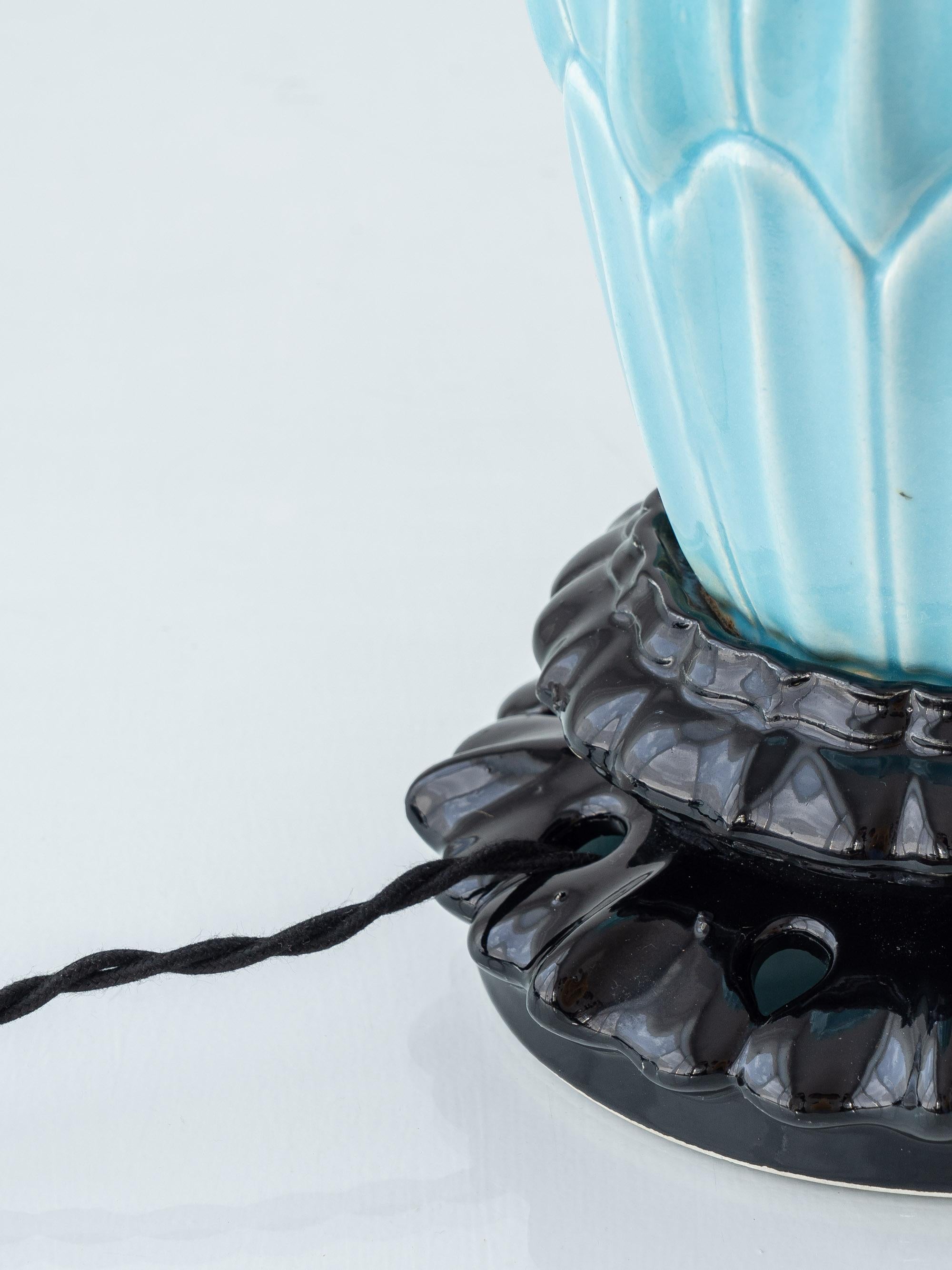 Lampe de table espagnole Manises du milieu du siècle en céramique turquoise, abat-jour New Liberty en vente 11