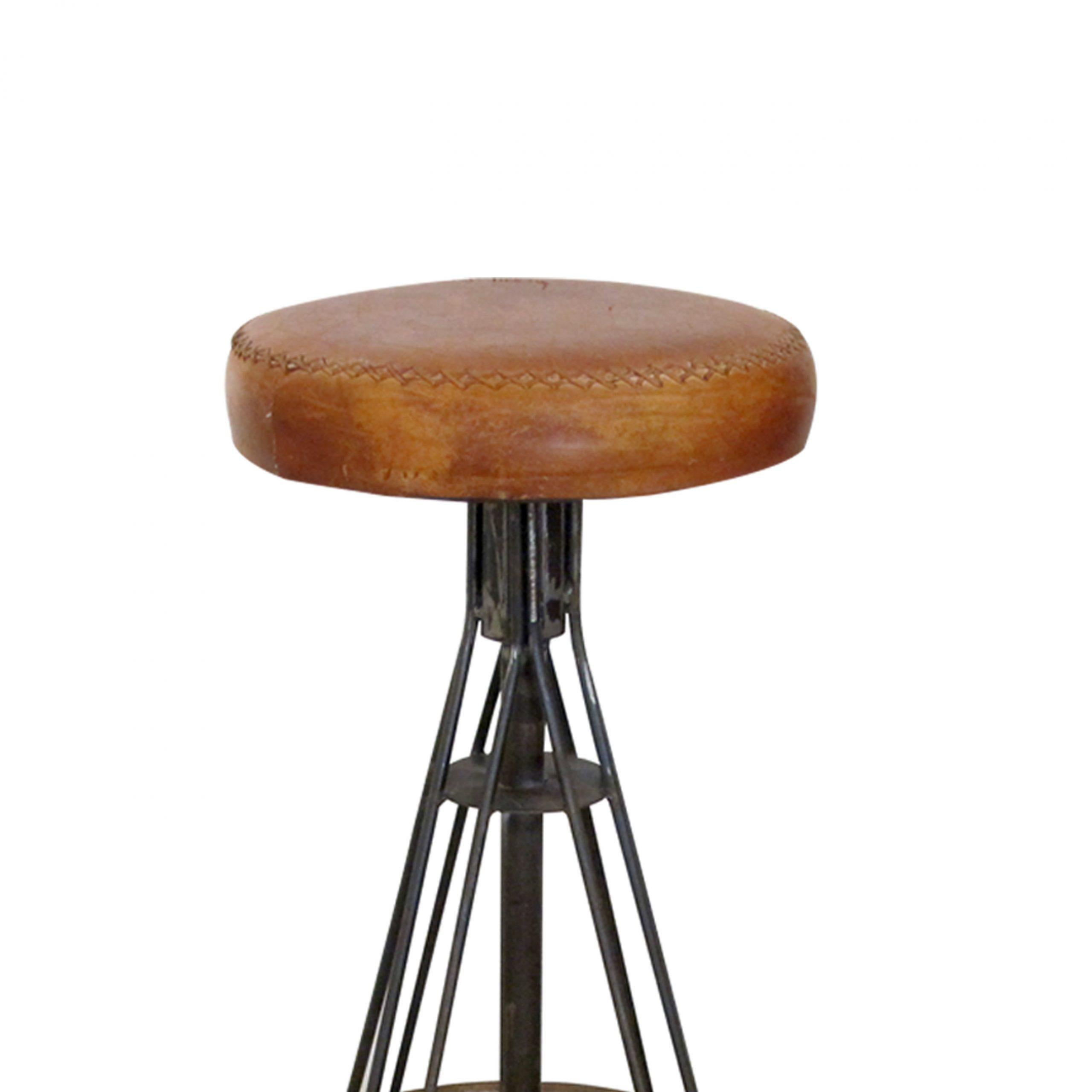 Mid-Century Spanish, Pair of  Wrought Iron And Stitched Leather Stools In Good Condition For Sale In London, GB