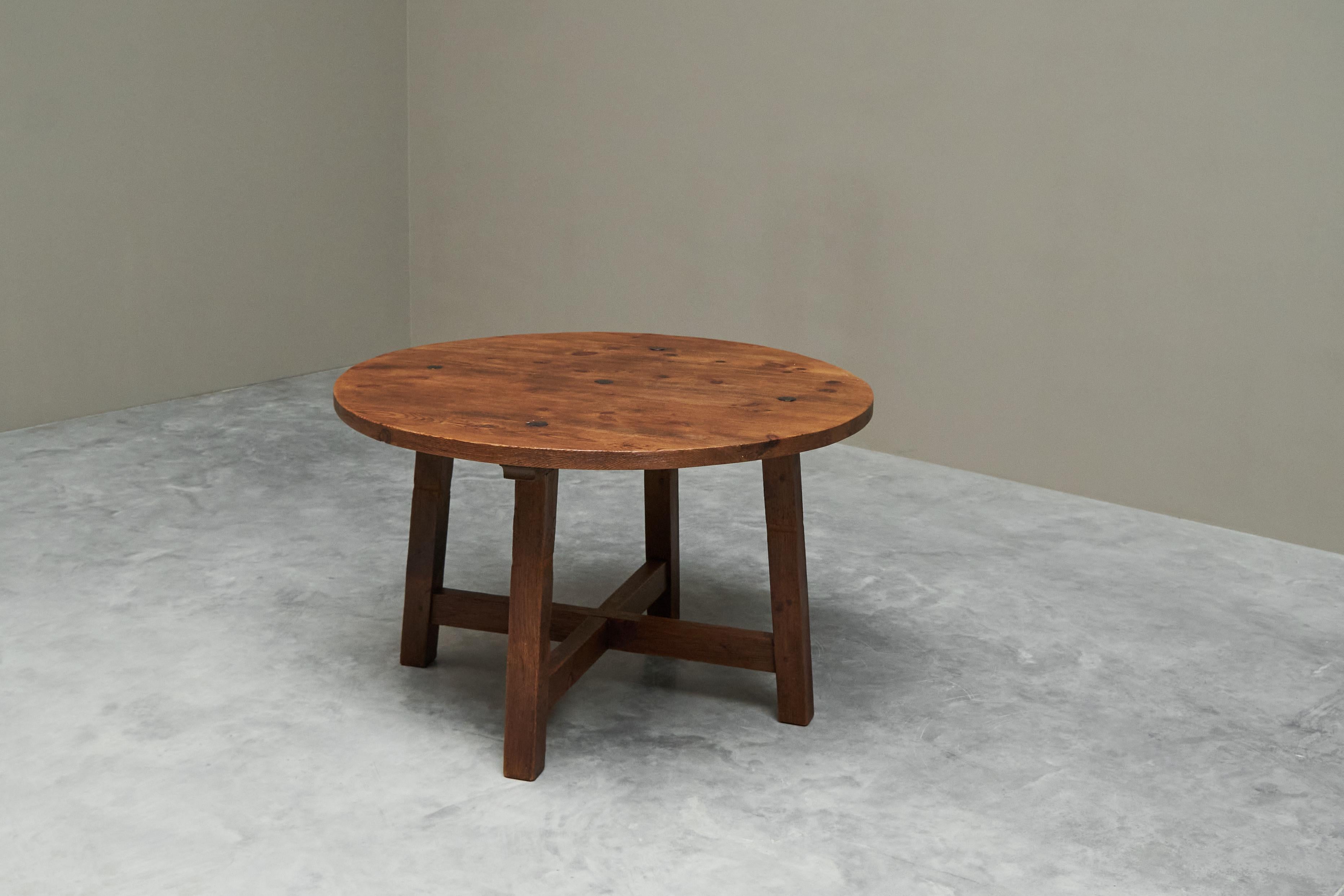 Mid Century Spanish Style Dining or Center Table in Solid Wood and Wrought Iron For Sale 5