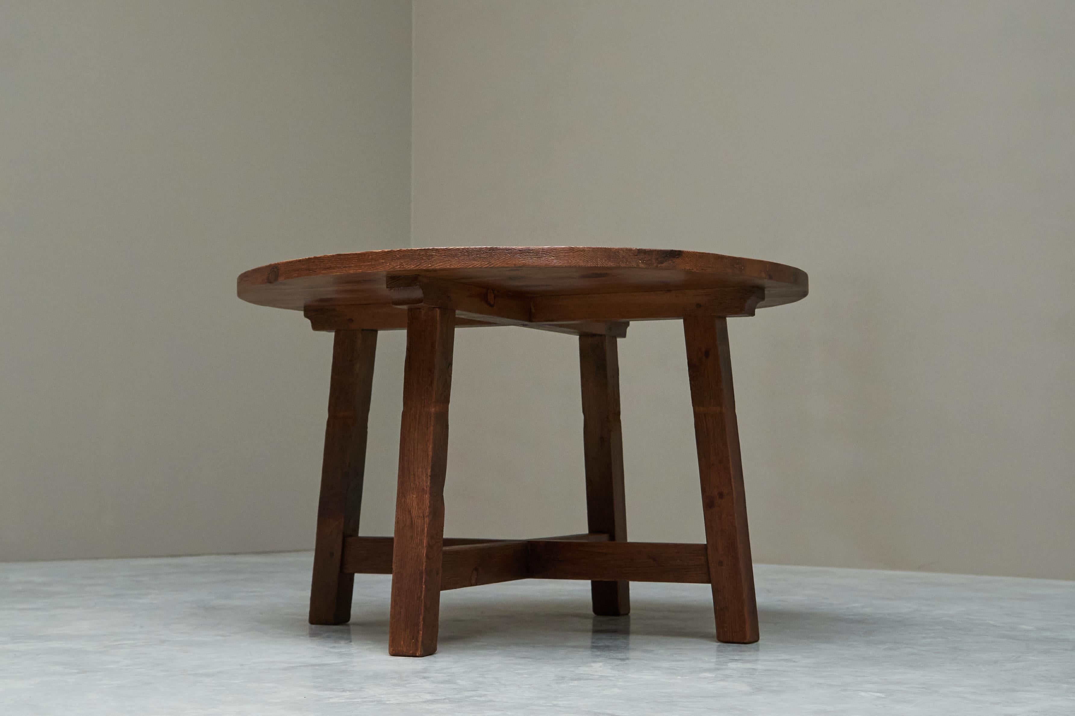 Mid Century Spanish Style Dining or Center Table in Solid Wood and Wrought Iron For Sale 1