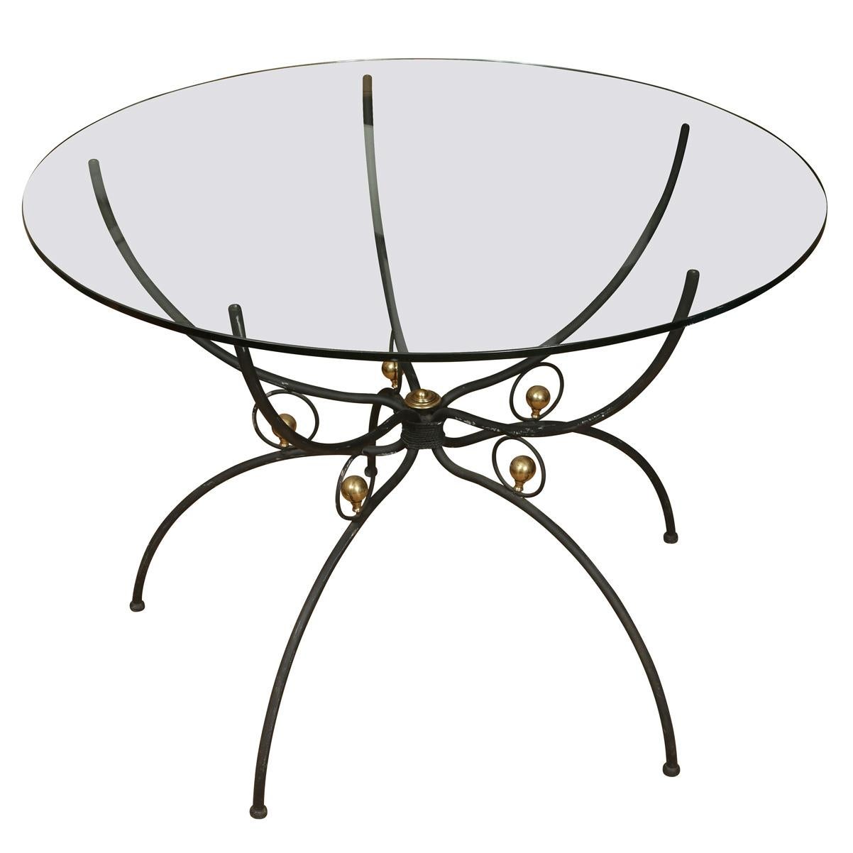 Mid Century Spider Shape Glass Top Round Table In Good Condition For Sale In Locust Valley, NY