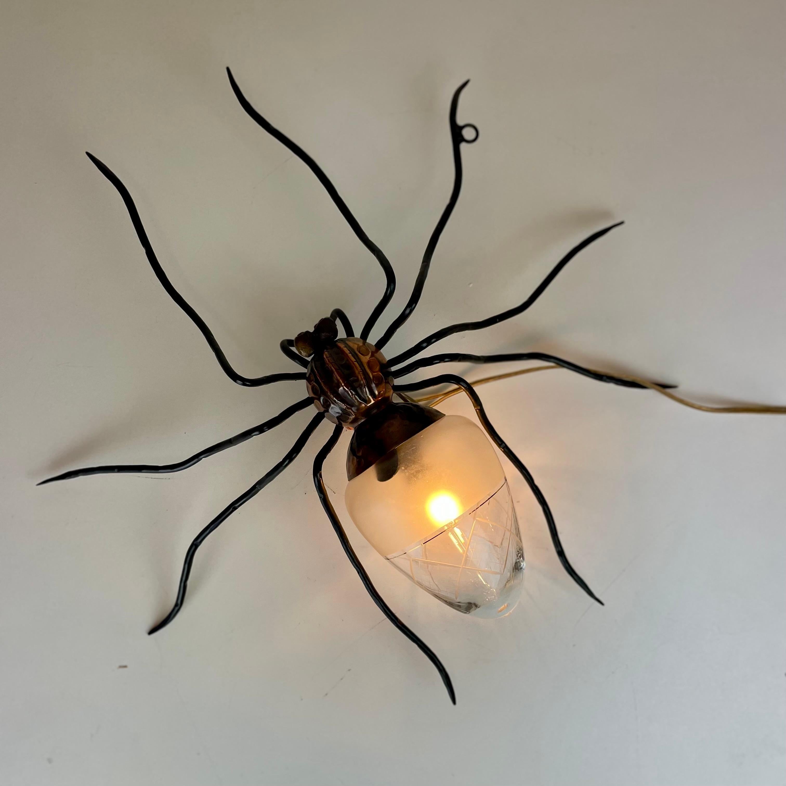 Lámpara de pared Araña de mediados de siglo, años 60 en venta 10