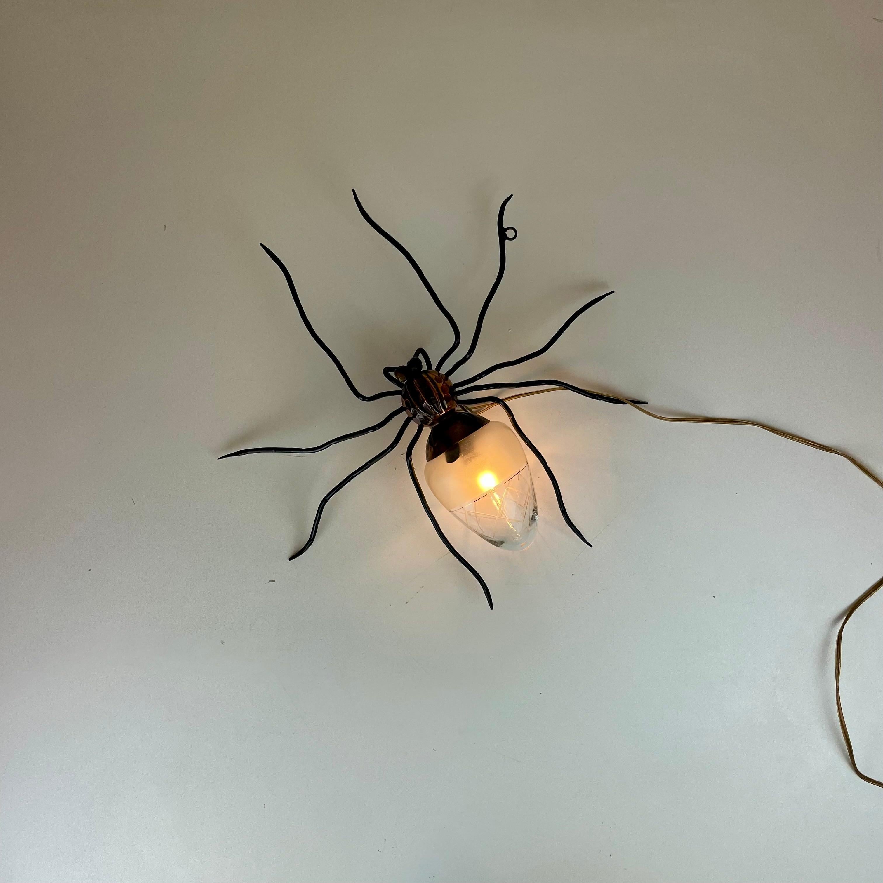 Lámpara de pared Araña de mediados de siglo, años 60 en venta 11
