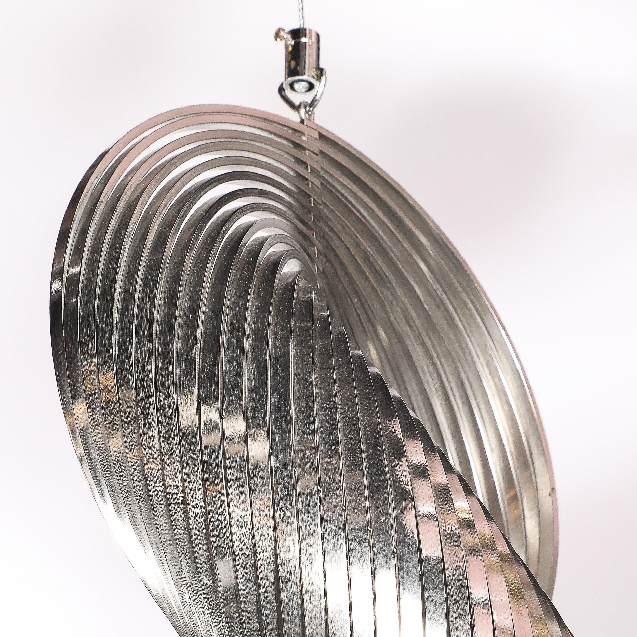 Escultura colgante espiral de acero inoxidable de mediados de siglo 1/100 firmada Erwin Hauer en venta 7