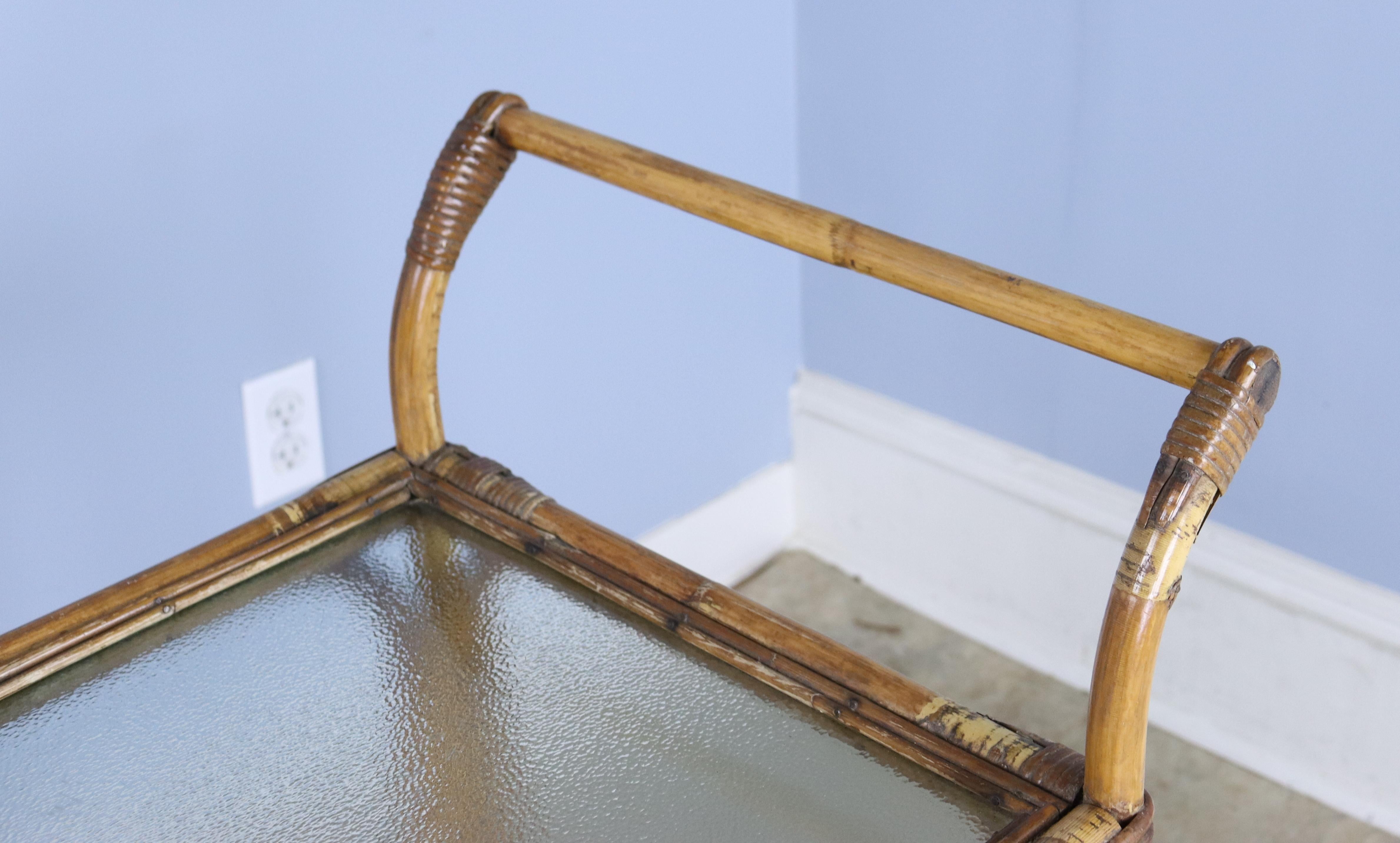 Mid Century Split Cane Drinks Trolley In Fair Condition For Sale In Port Chester, NY