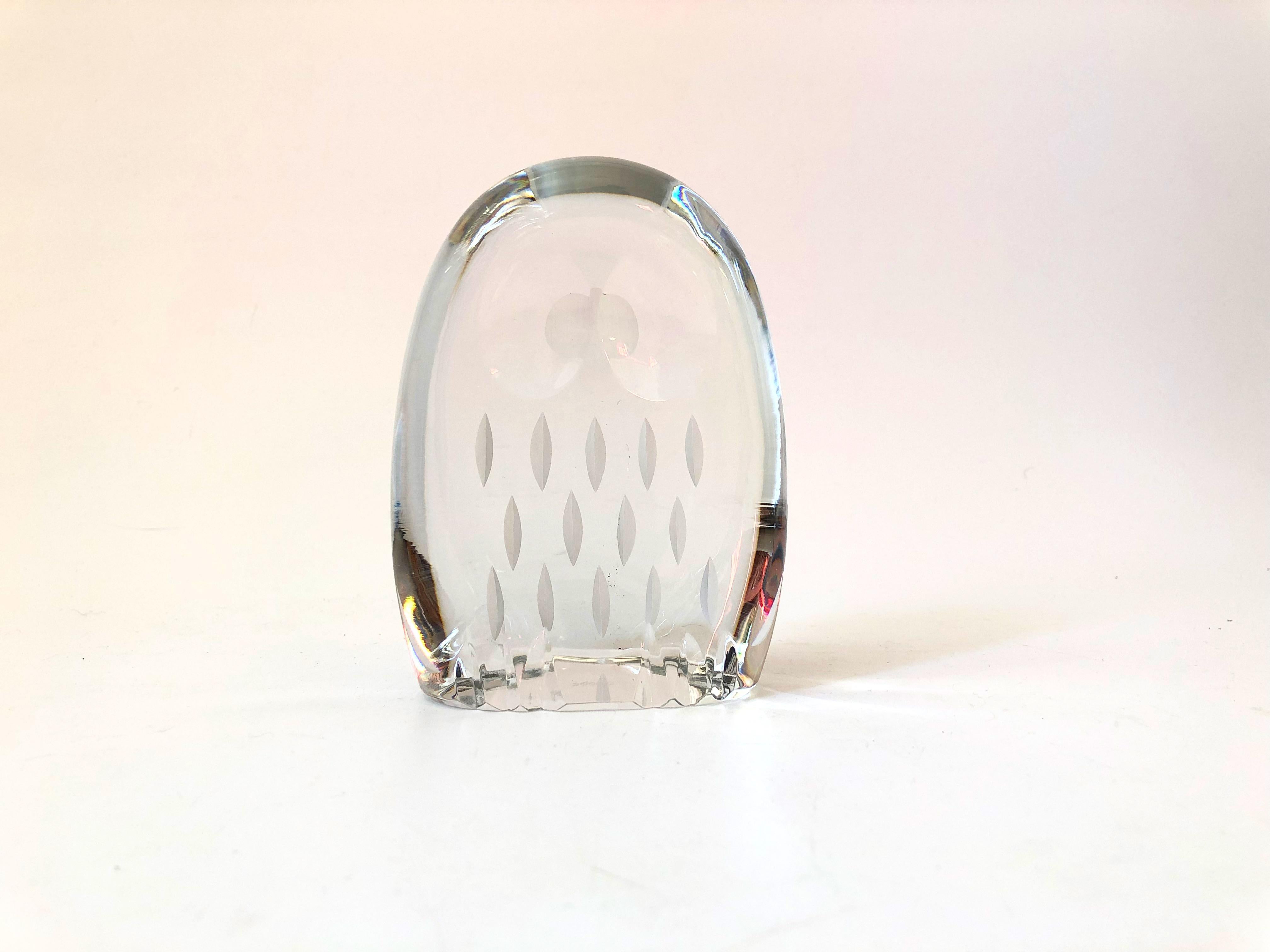 A beautiful mid century cut crystal owl. Made in Germany by Spode and stamped on the base. Nice simplified features.
 