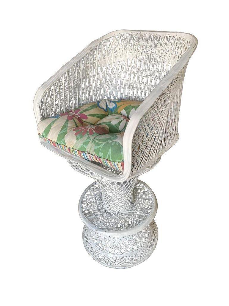 Taburete y juego de bar Mid Century Spun Fiberglass by Woodard en venta 6