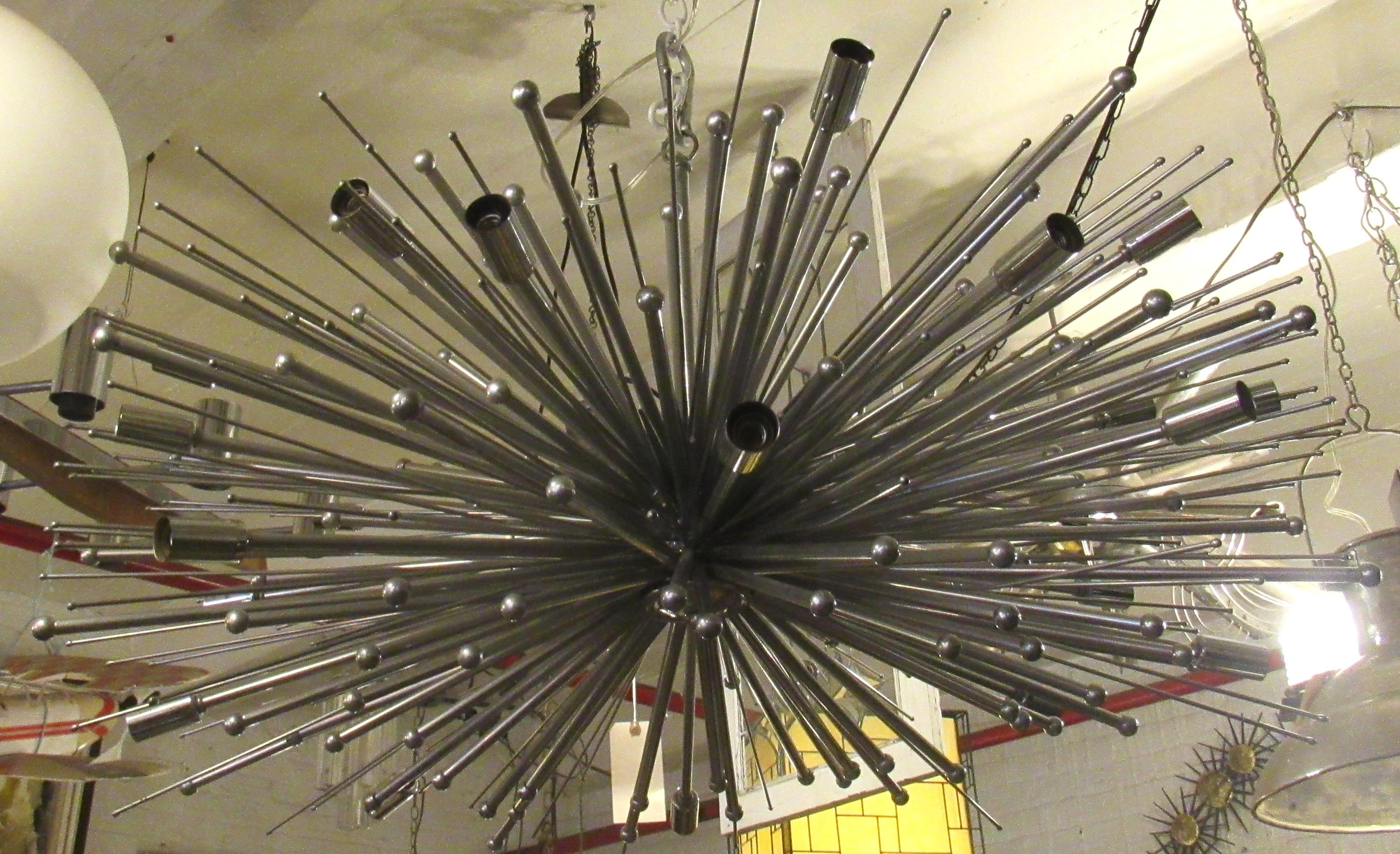 Araña Sputnik de mediados de siglo Metal en venta