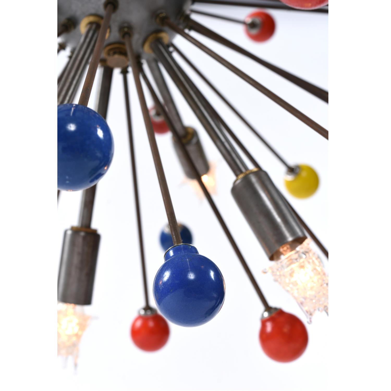 Sputnik Starburst-Kronleuchter-Hängelampe mit mehrfarbigen Kugeln aus der Mitte des Jahrhunderts 3