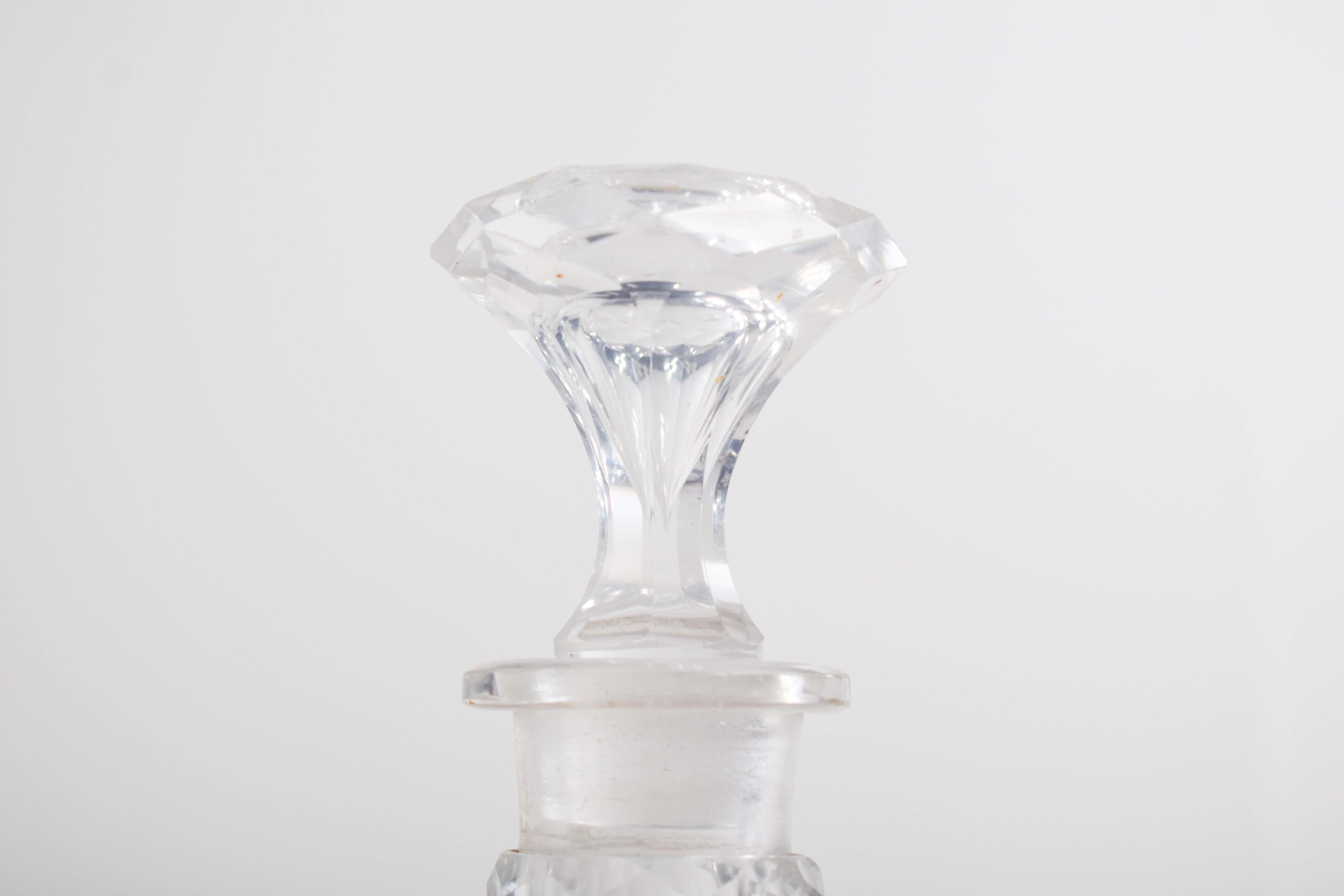 Mitte des Jahrhunderts  Schnapsflasche, Crafting aus geschliffenem Glas im Zustand „Hervorragend“ im Angebot in Lisboa, Lisboa