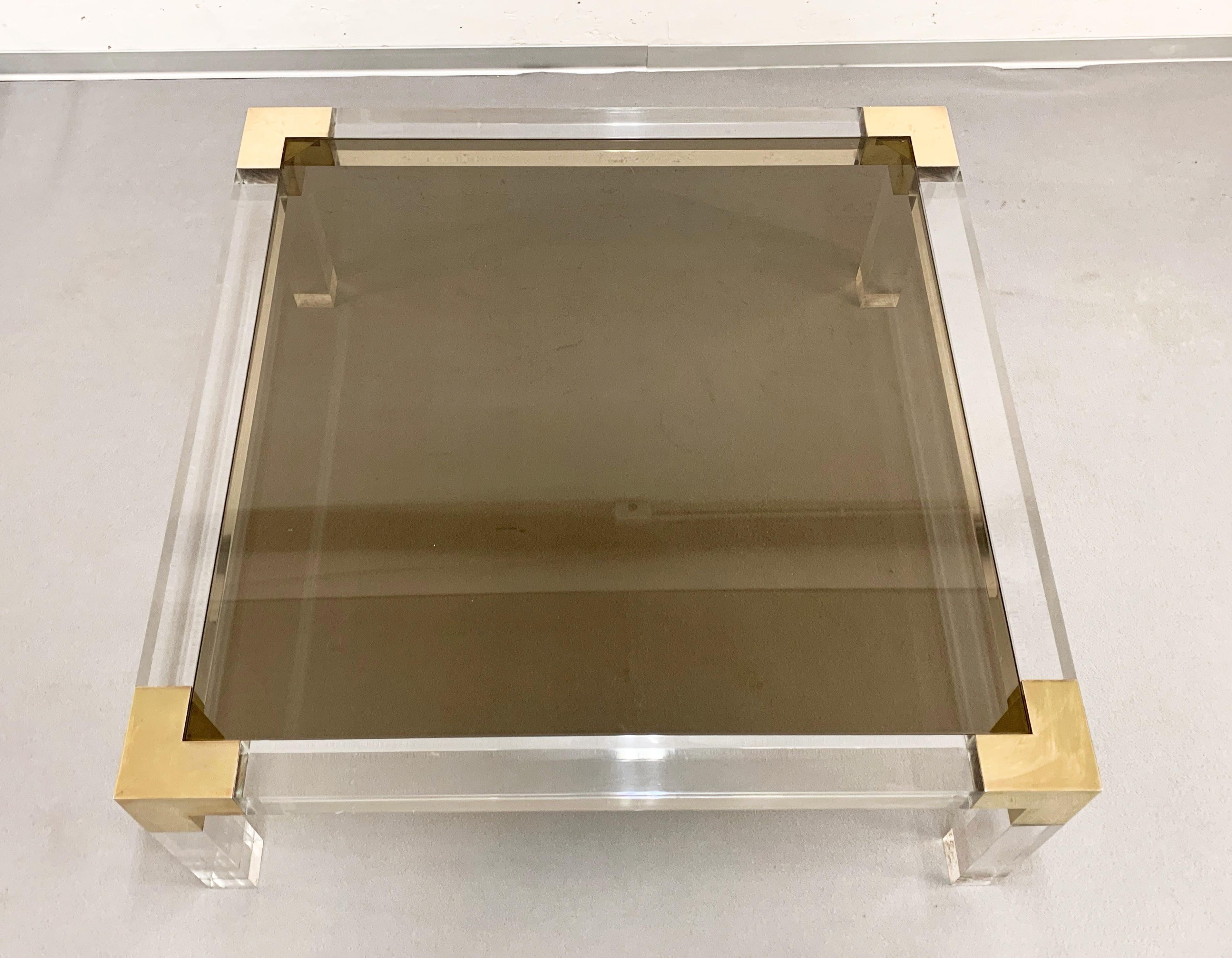 Midcentury Square Coffee Table in Brass and Lucite, Smoked Glass Top Italy 1970s 5